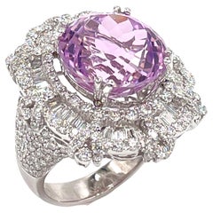 18K White Gold Diamond Statement Ring with Kunzite - 13 carats