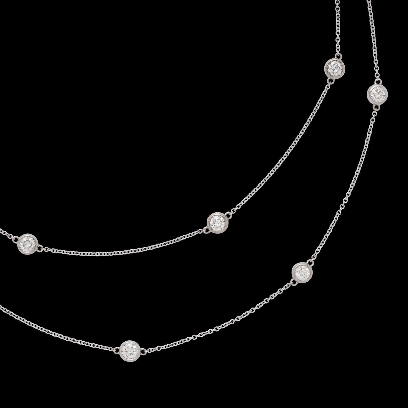 18k White Gold Diamond Station Necklace For Sale 1