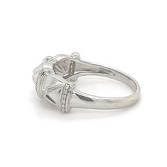 18K White Gold Diamond Streamlined Ring