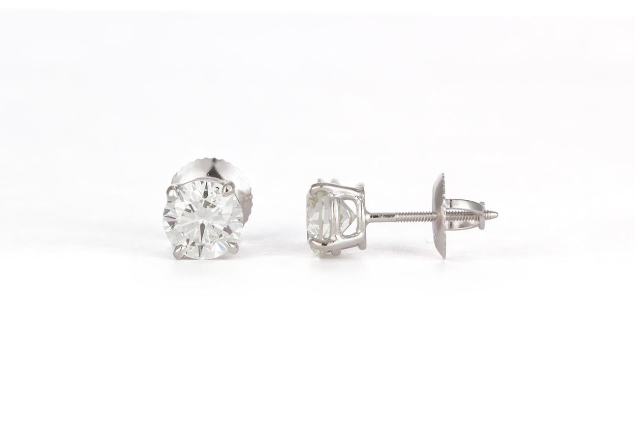 Round Cut 18K White Gold & Diamond Stud Earrings 1.02 Carat