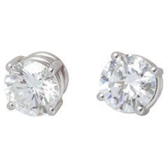 18k white gold diamond stud earrings