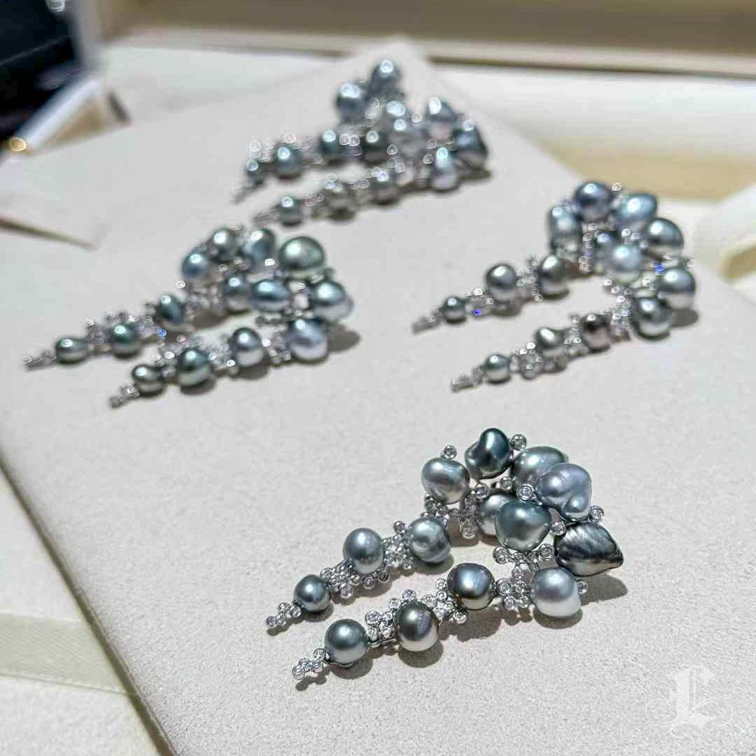 Aurora Tahitian Keshi Pearls Cluster 18k White Gold Diamond Cluster Earrings 5