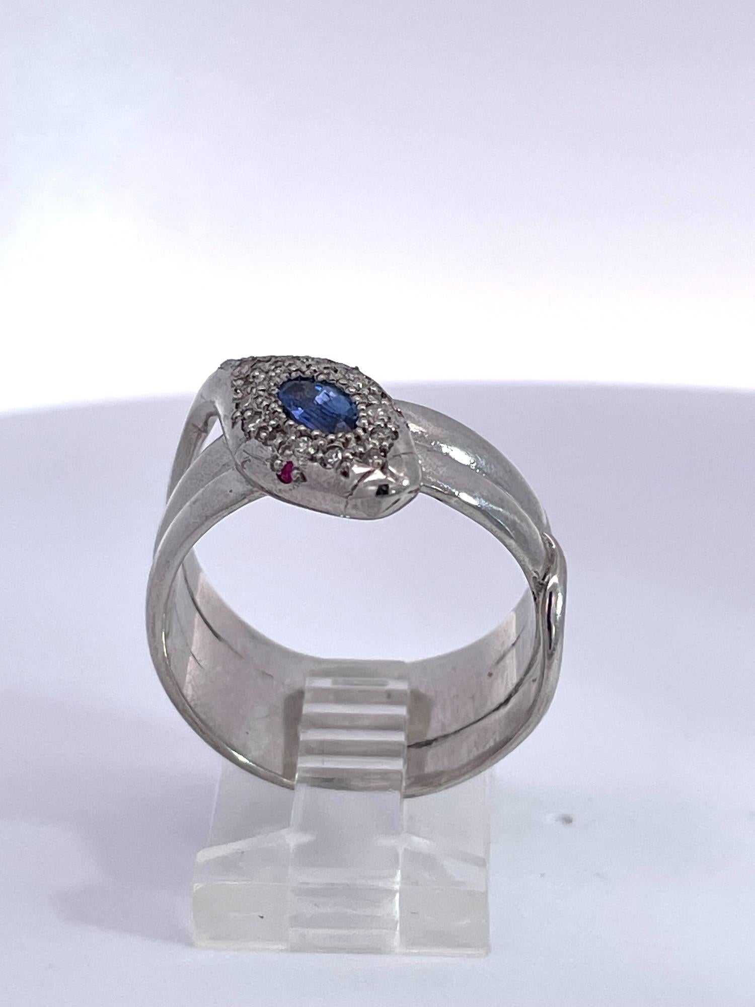 18K White Gold Diamond Tanzanite Head Snake Ring For Sale 2