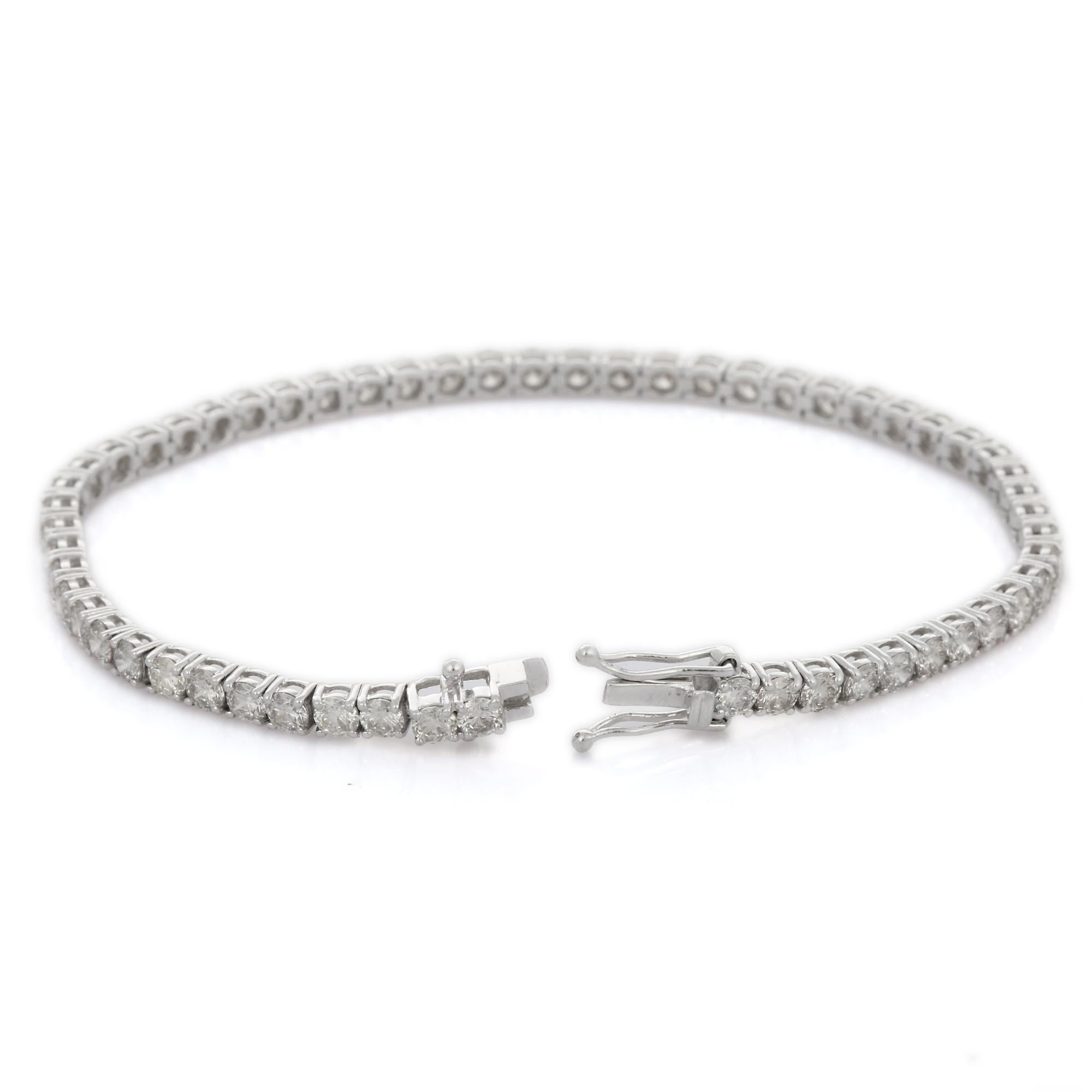 Moderno Bracciale tennis in oro bianco 18 carati da 6,01 carati con diamanti autentici, regalo per la mamma in vendita