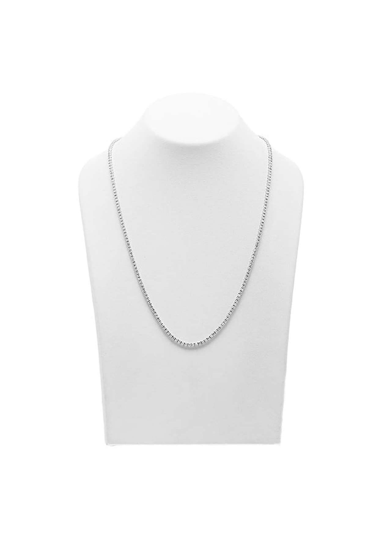 Taille ronde Collier tennis en or blanc 18 carats, 4,50 carats en vente