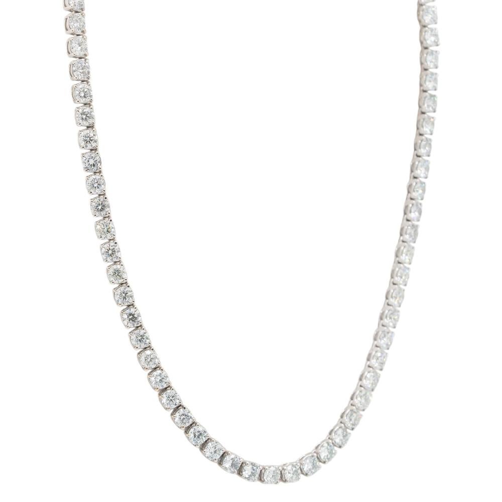 Women's or Men's 18k White Gold Diamond Tennis Necklace For Sale