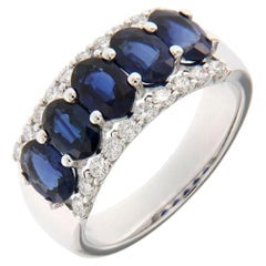 18K White Gold Diamond with Blue Sapphire Ring