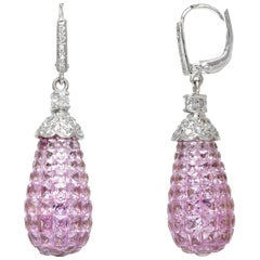 Boucles d'oreilles en goutte en or blanc 18 carats, diamants et saphirs roses