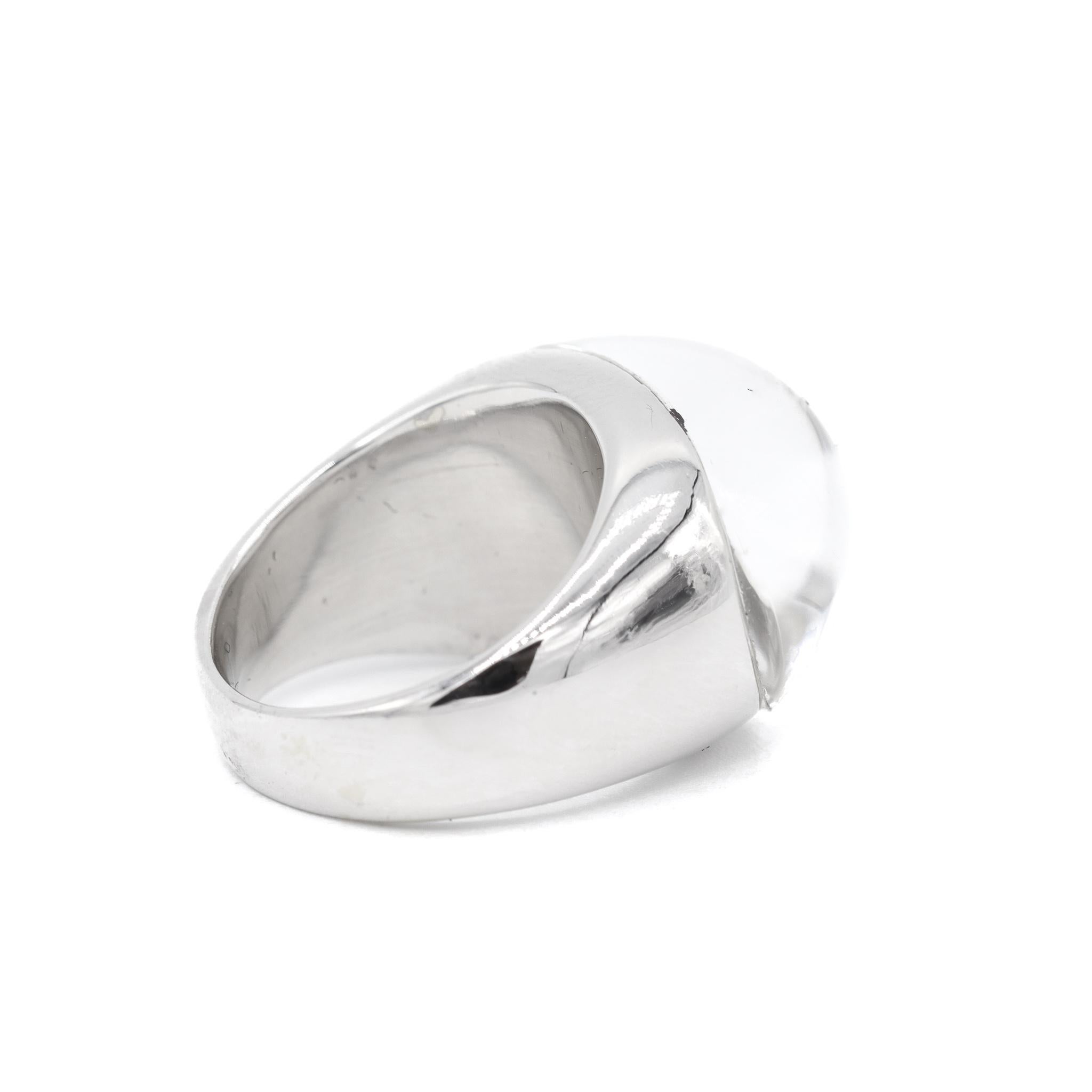 Round Cut Ladies Cocktail Diamonds 18k White Gold Ring For Sale
