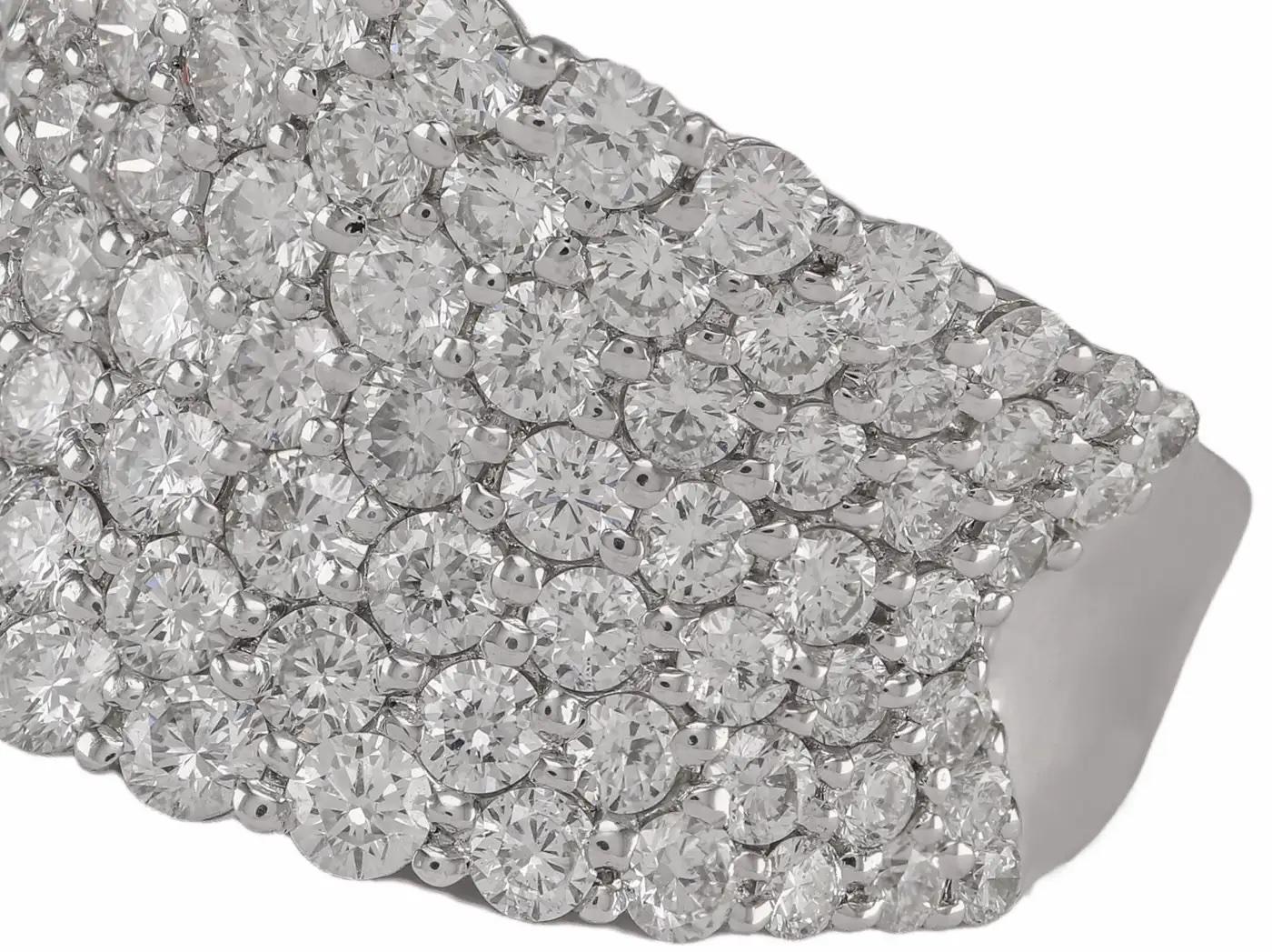 18K Weißgold Statement-Ring mit 3,10 ct Pavé-Diamanten, F Farbe VS1 Qualität im Angebot 1