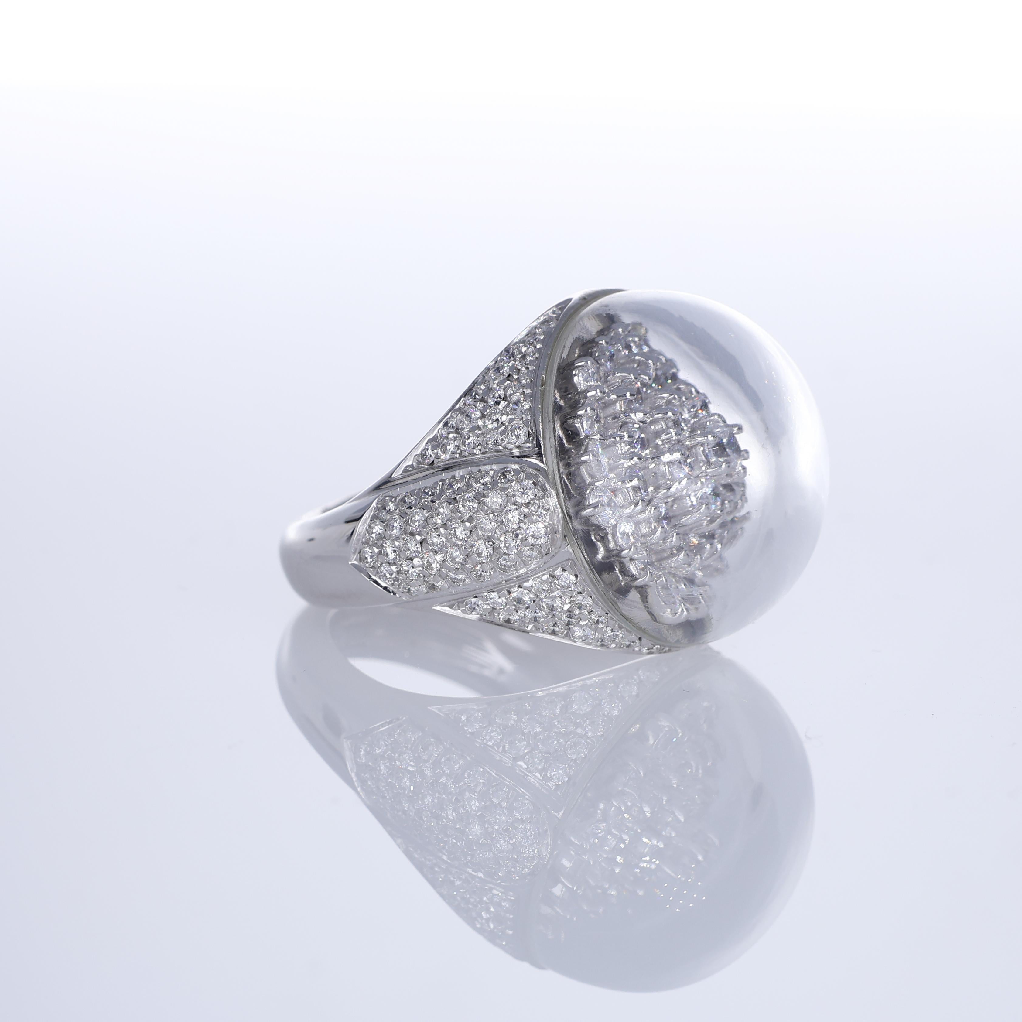 18K White Gold Dome Ring with Snowflake Pavé Diamonds In New Condition For Sale In Bergamo, BG