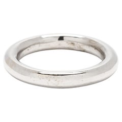 18k White Gold Donut Band Ring, Ring Size 5.5, Stackable