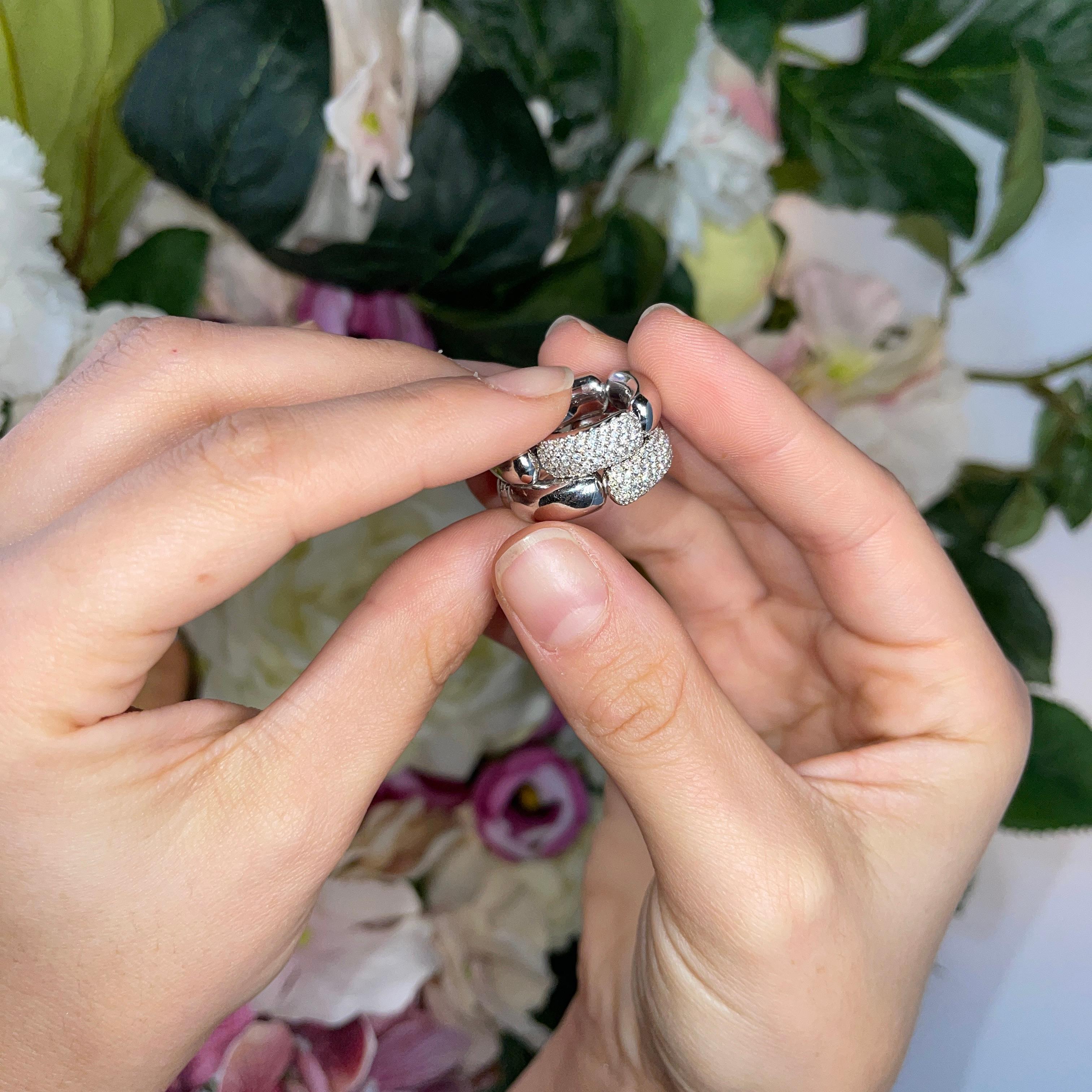 18k White Gold Double Chain Ring with Pavé White Diamonds 0.74 carats For Sale 3