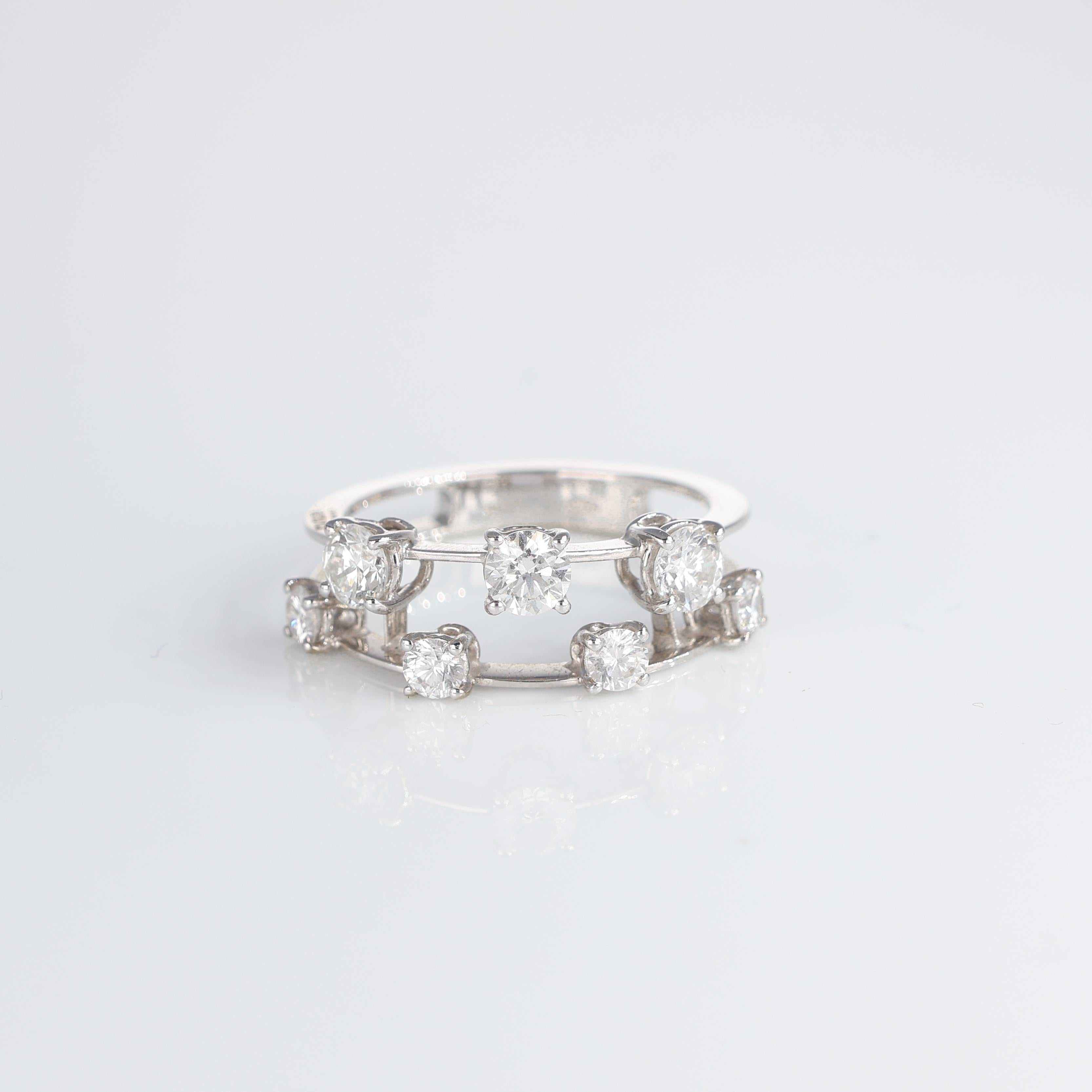 IMPORTANT NOTE:
✔ No additional costs will be added to this order.
✔ Shipping and customs duties are fully covered by us.
--------------------
This stunning 18k white gold ring features an elegant double-rail design adorned with seven dazzling