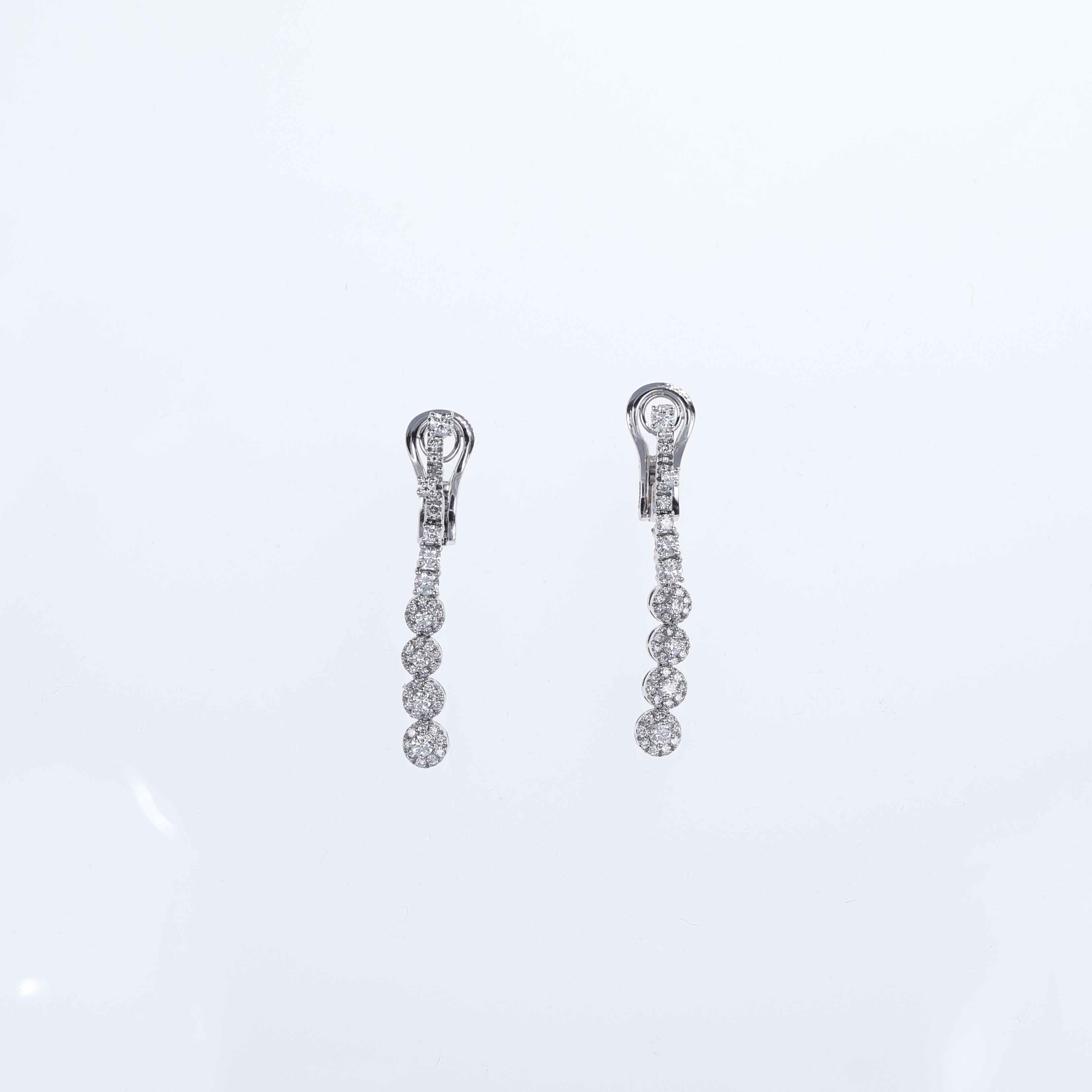 Brilliant Cut 18K White Gold Drop Earrings with 1.32 Carats of Natural Diamonds For Sale