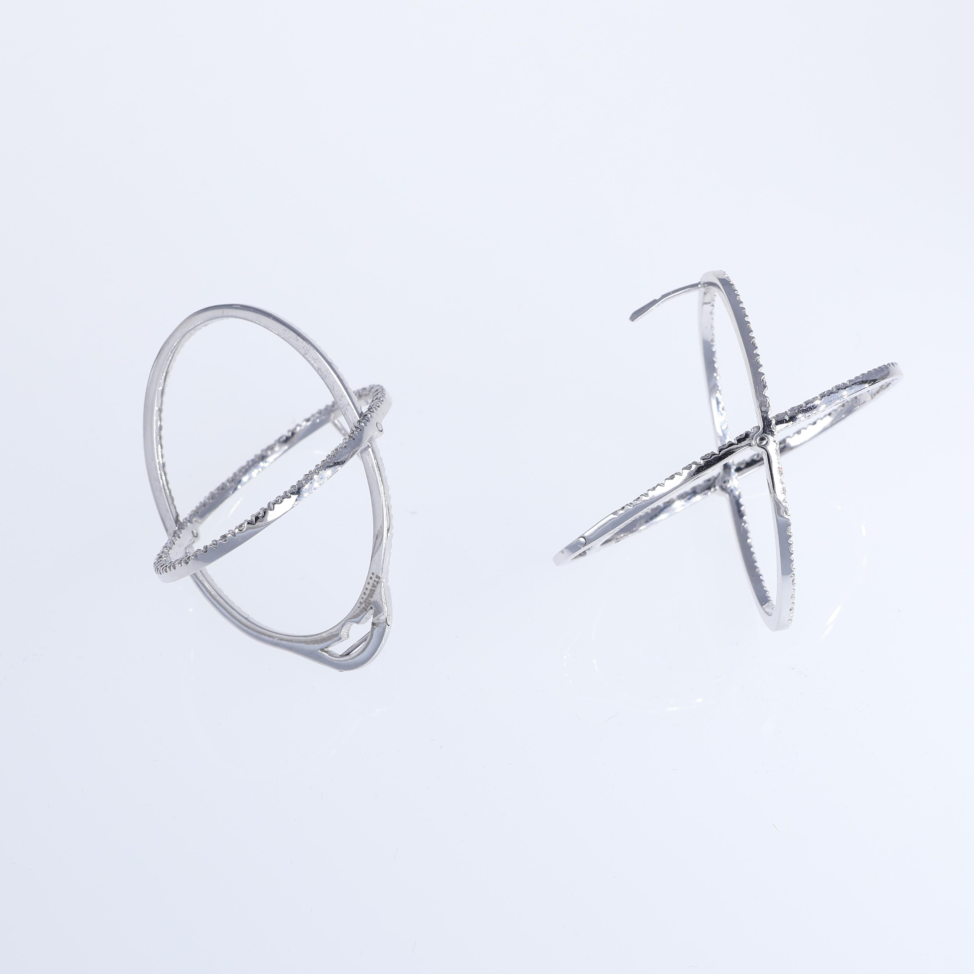 Women's or Men's 18K White Gold Drop Earrings with 3.42 Carats of Diamonds For Sale