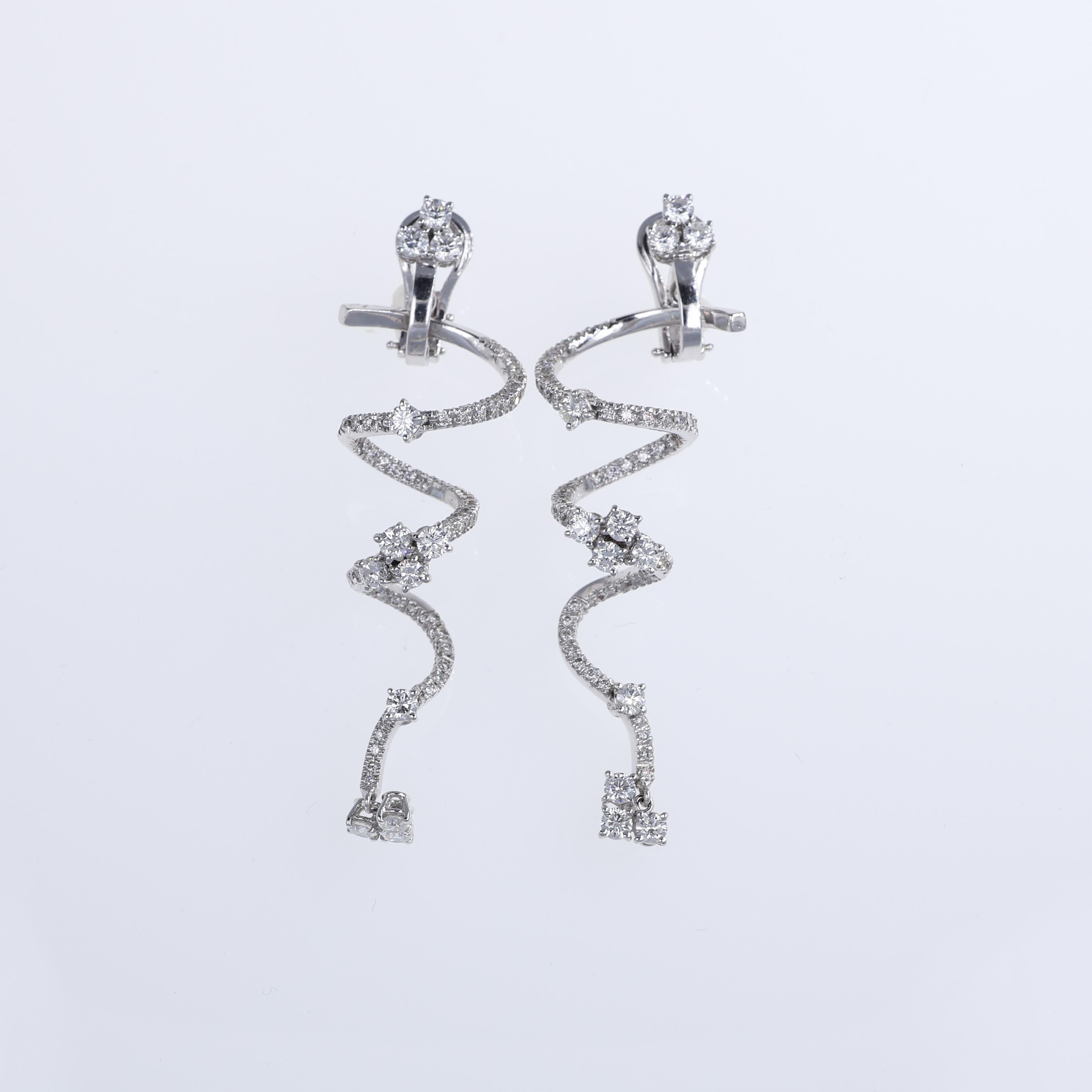 Brilliant Cut 18K White Gold Drop Earrings with 4.3 Carats of White Diamonds For Sale