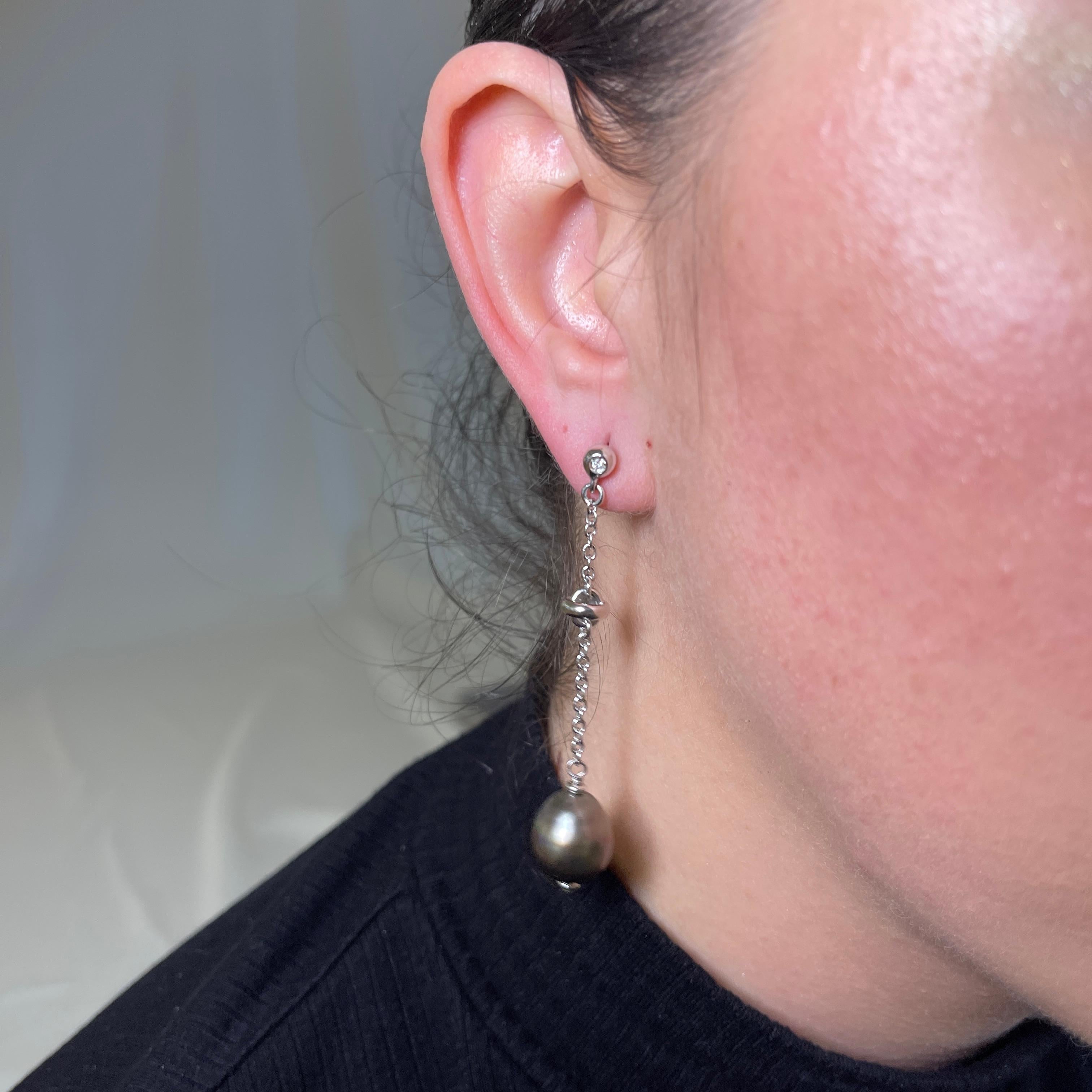 Brilliant Cut 18K White Gold Drop Earrings with Diamonds and Pearls For Sale