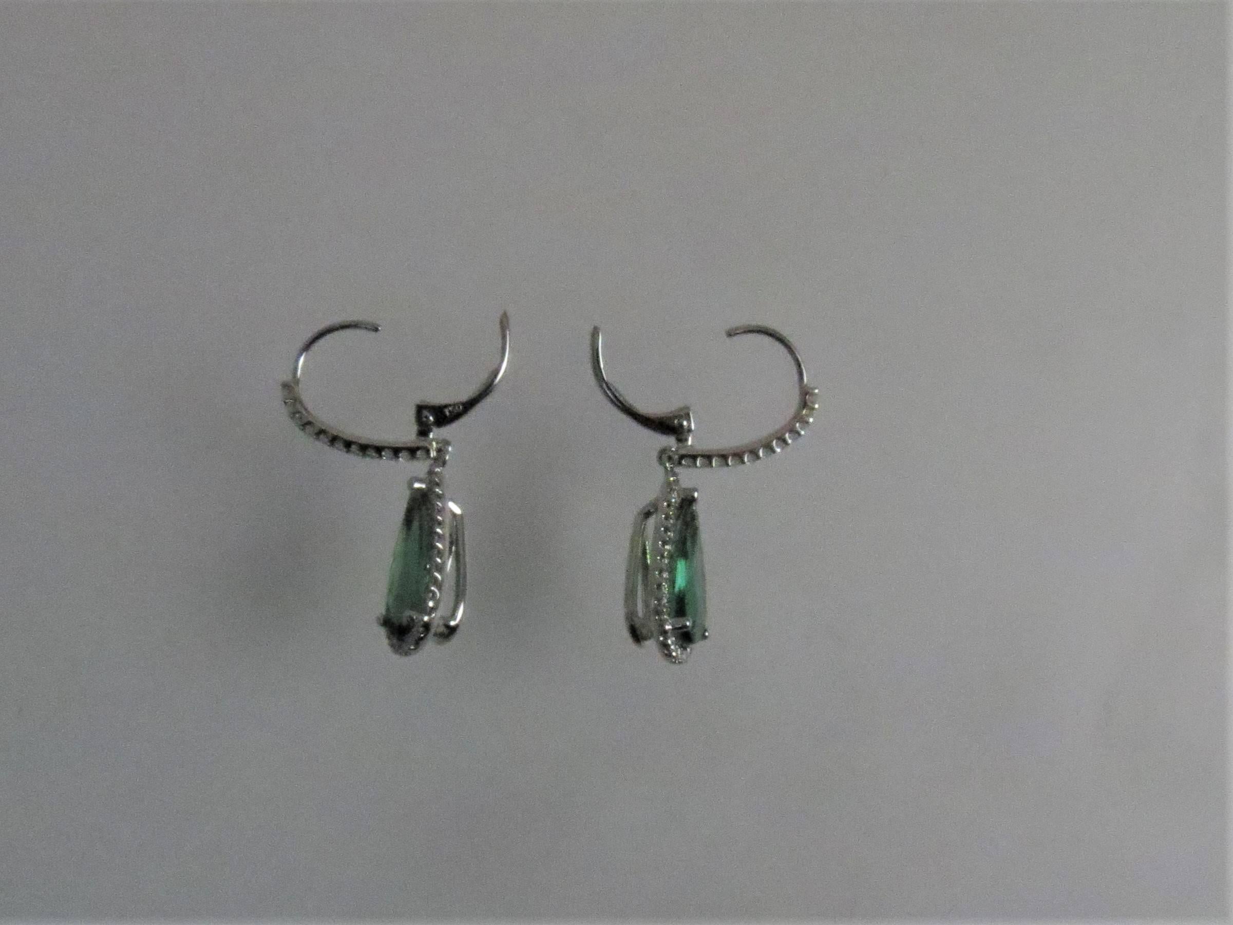 Contemporary 18 Karat White Gold Drop Earrings with Green Tourmalines and Diamonds