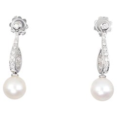 18K White Gold Drop Earrings with Pearls and Diamond Pavé