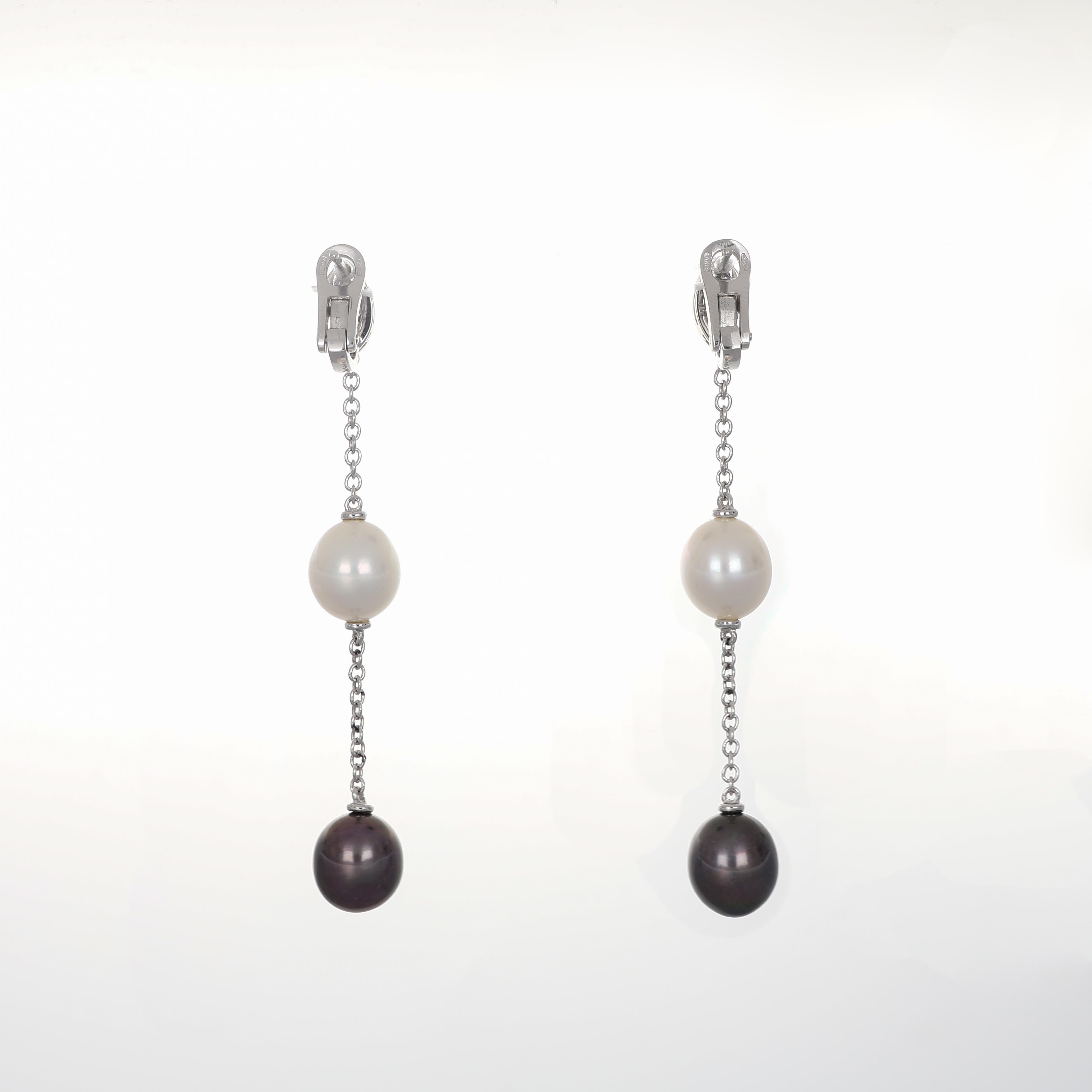 Brilliant Cut 18K White Gold Drop Earrings with White and Black Pearls and Diamonds For Sale