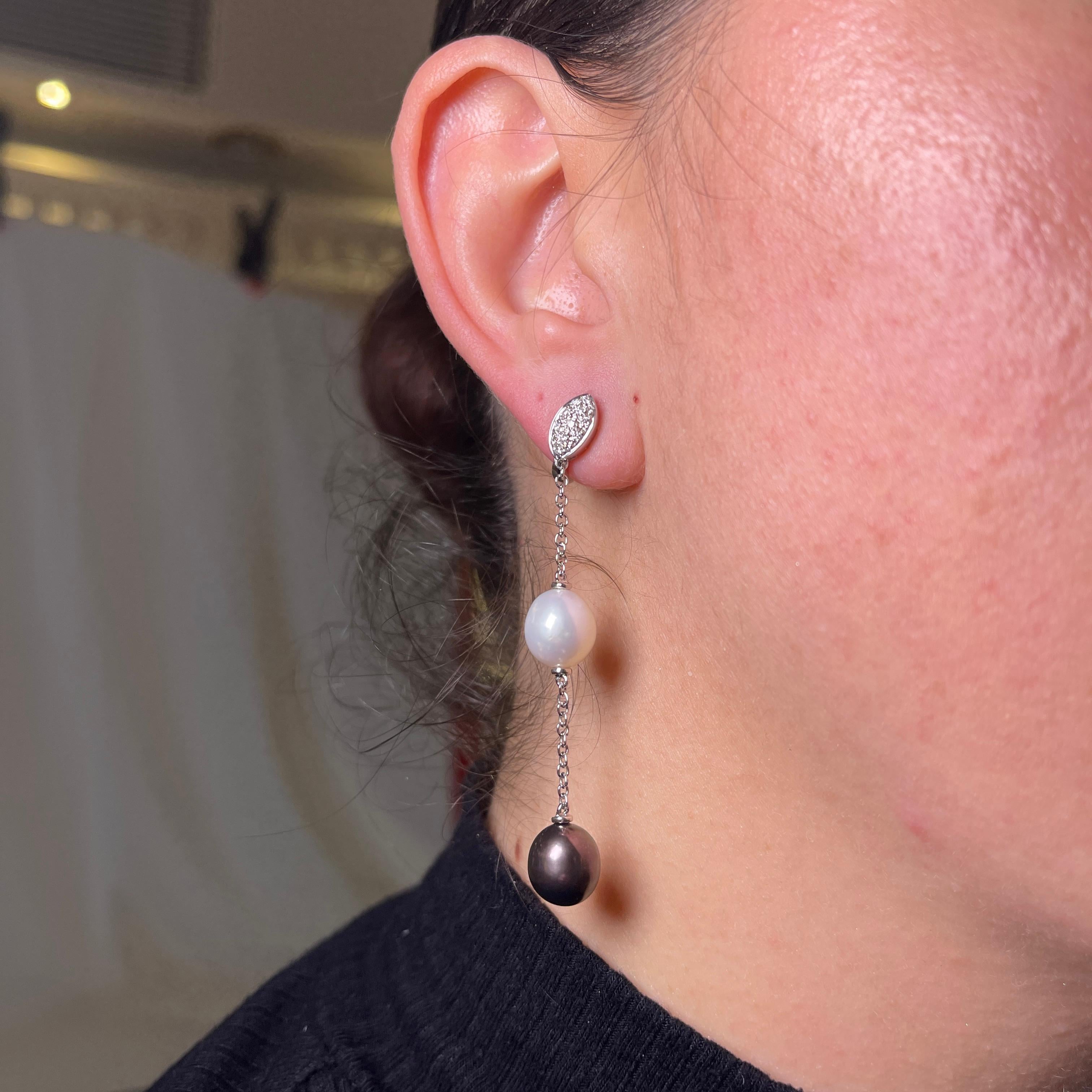 Women's or Men's 18K White Gold Drop Earrings with White and Black Pearls and Diamonds For Sale