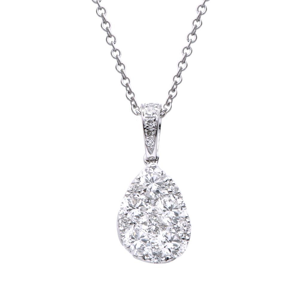 18K White Gold Drop Shape Diamond Cluster Pendant with Chain In New Condition For Sale In Great Neck, NY