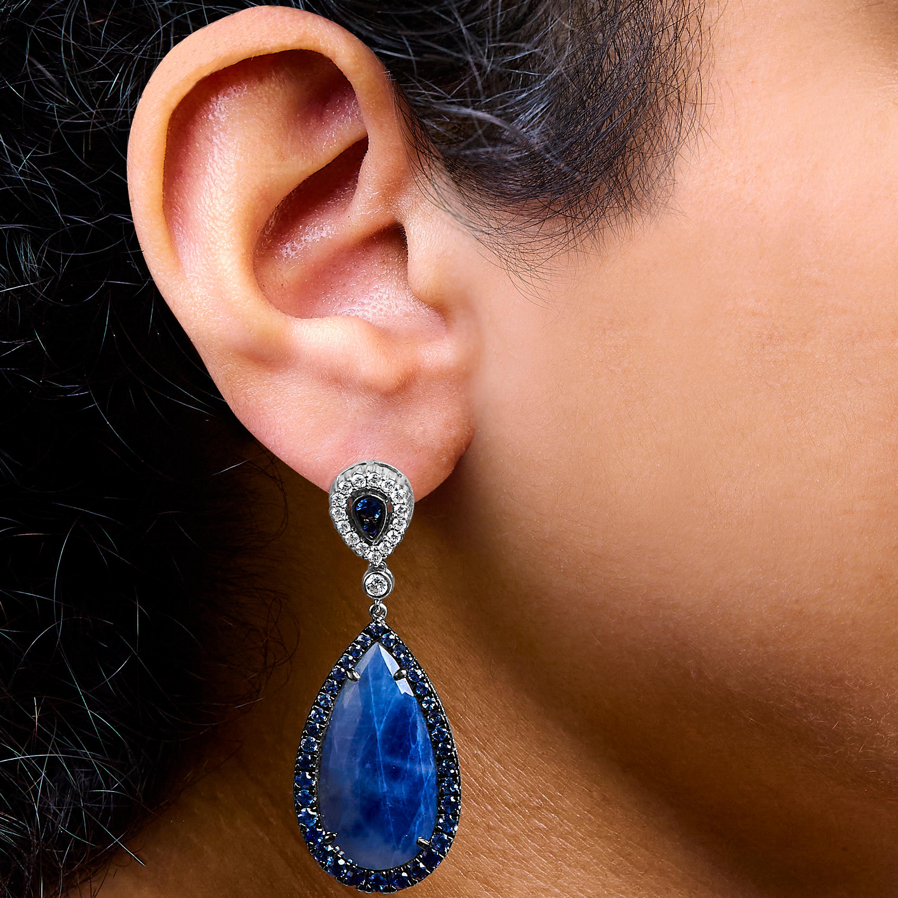 18K White Gold Earring Blue Sapphire and Diamond Halo Drop and Dangle Earrings In New Condition For Sale In New York, NY