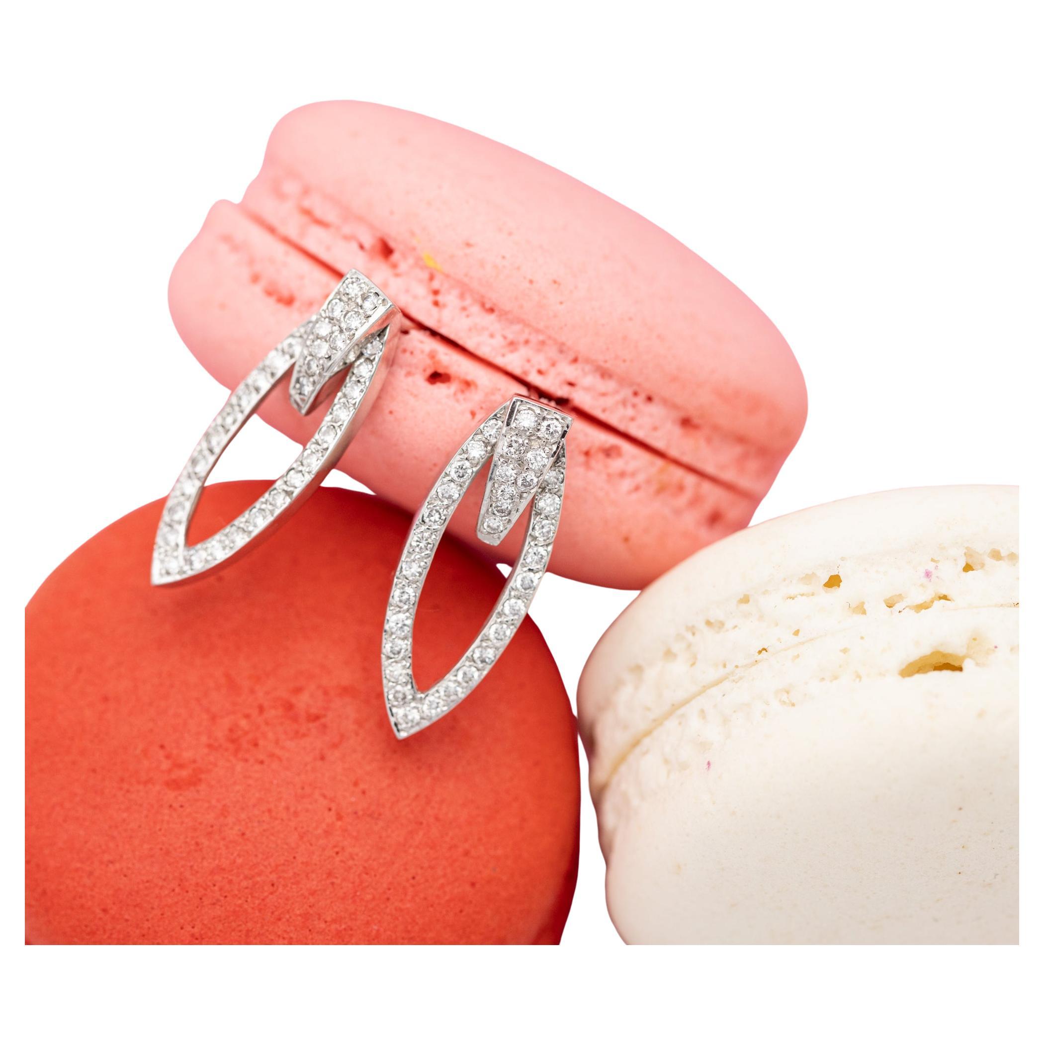 18K white gold earrings - Classic long marquise studs - Authentic diamond studs For Sale