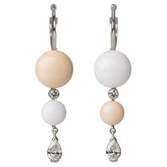 18K White Gold Earrings Pear shape Diamond and Natural Pearl