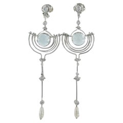 18k white gold earrings set with pearl, aquamarine and brilliant cut diamonds