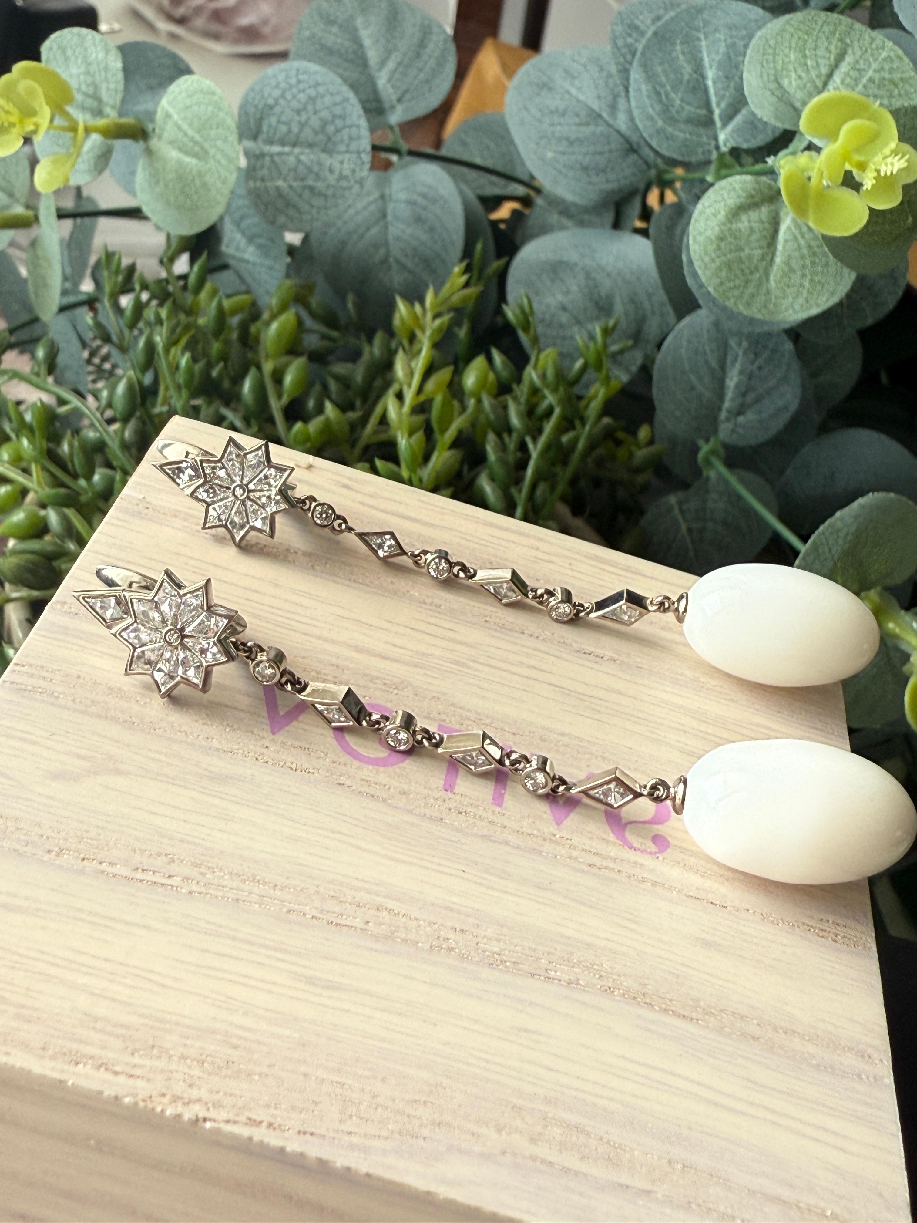 18K White Gold Earrings Star Diamond and Natural Pearl For Sale 6