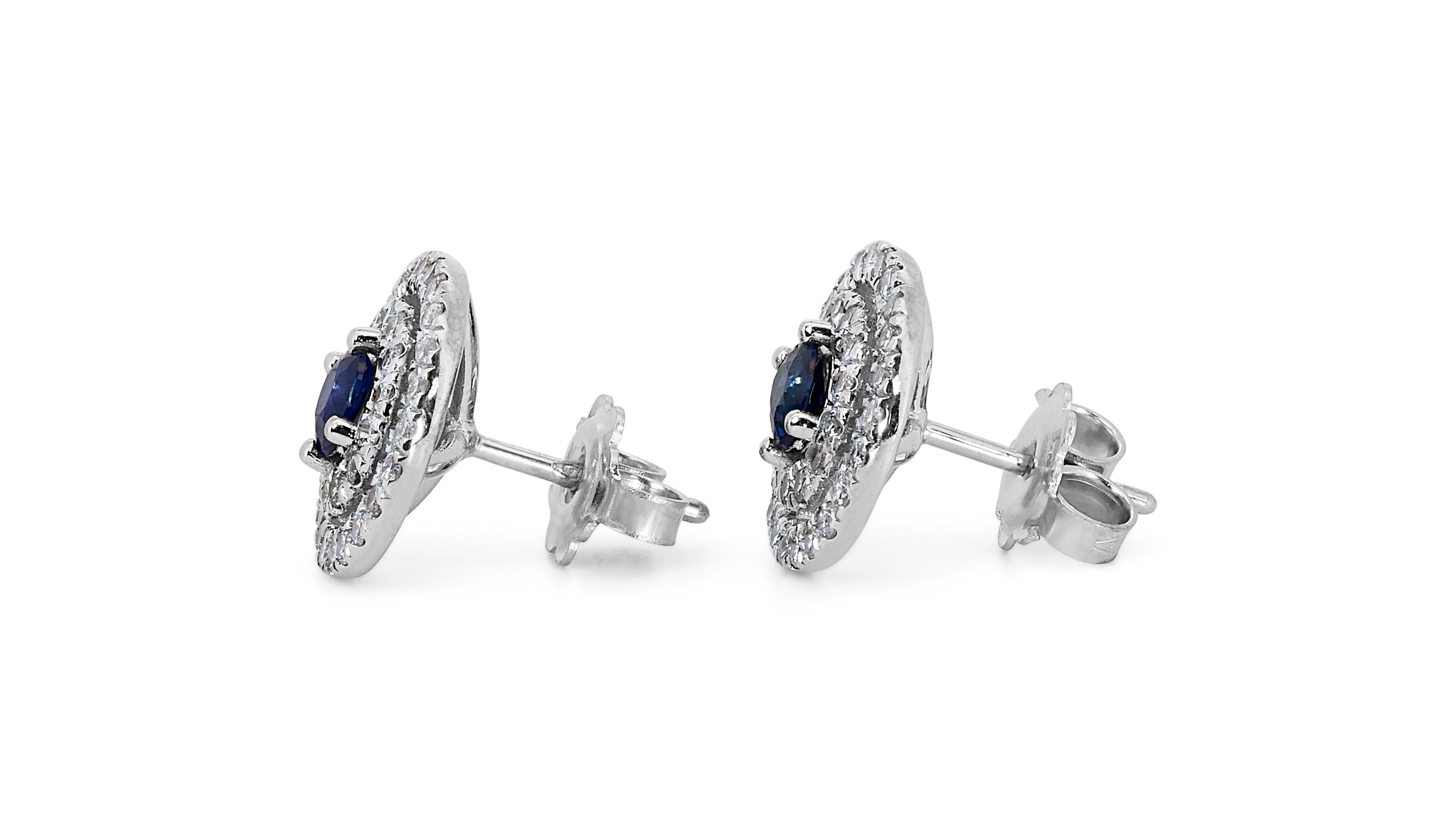 Women's 18k White Gold Earrings w/ 1.68ct Sapphire and Natural Diamonds IGI Certificate For Sale