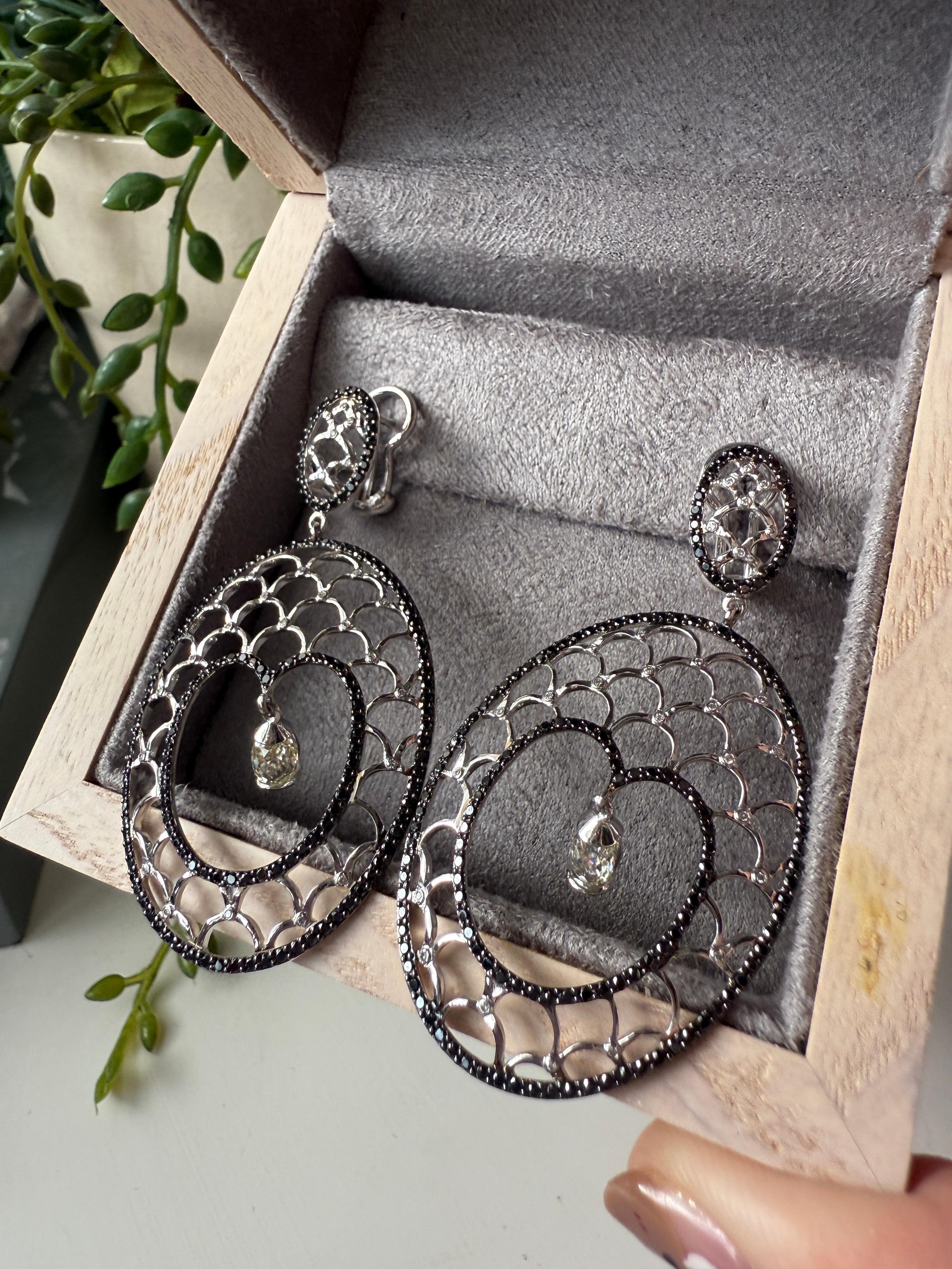 18K White Gold Earrings White and Black Diamond For Sale 5