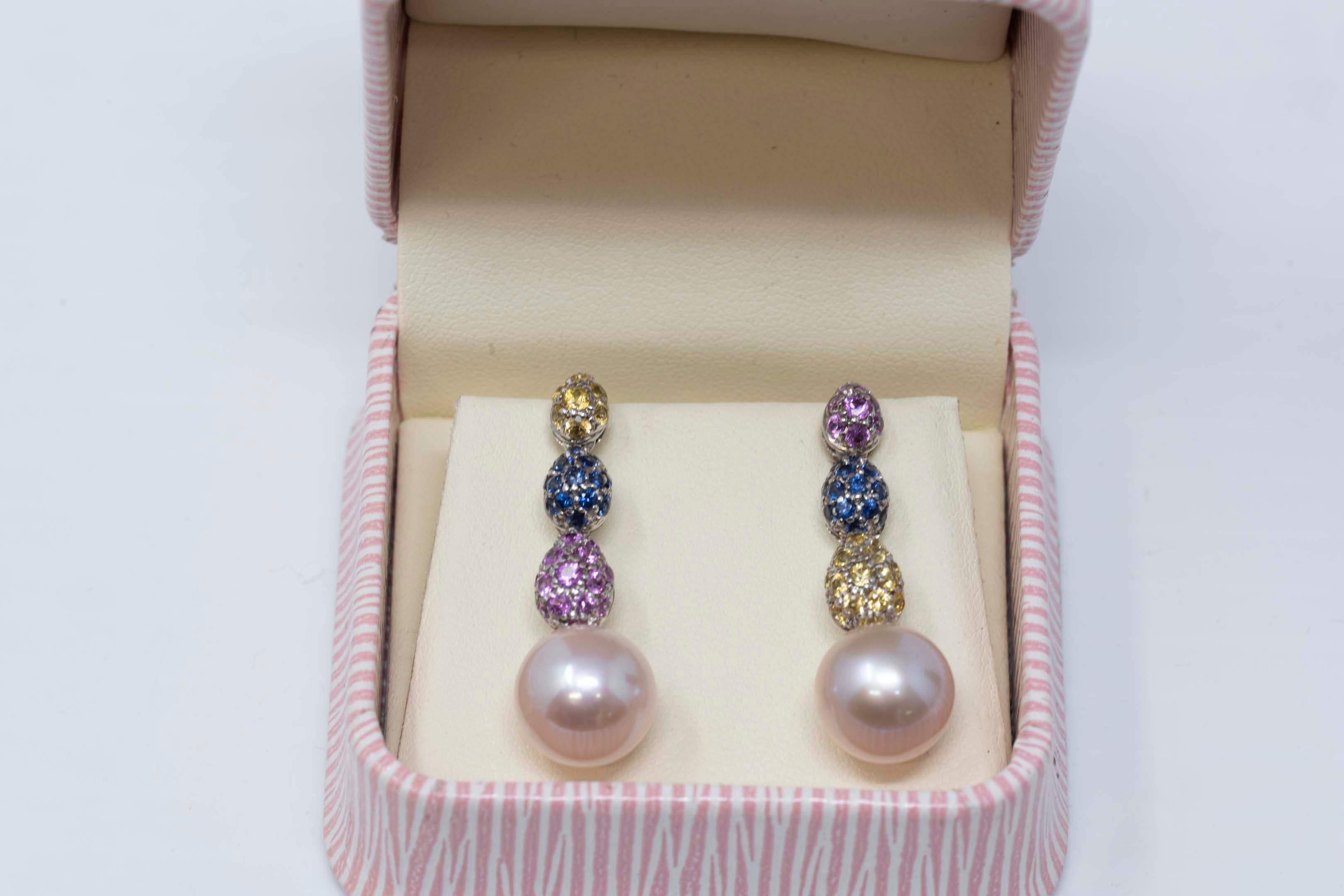 Women's 18k White Gold Earrings with 72 Corundum Sapphires