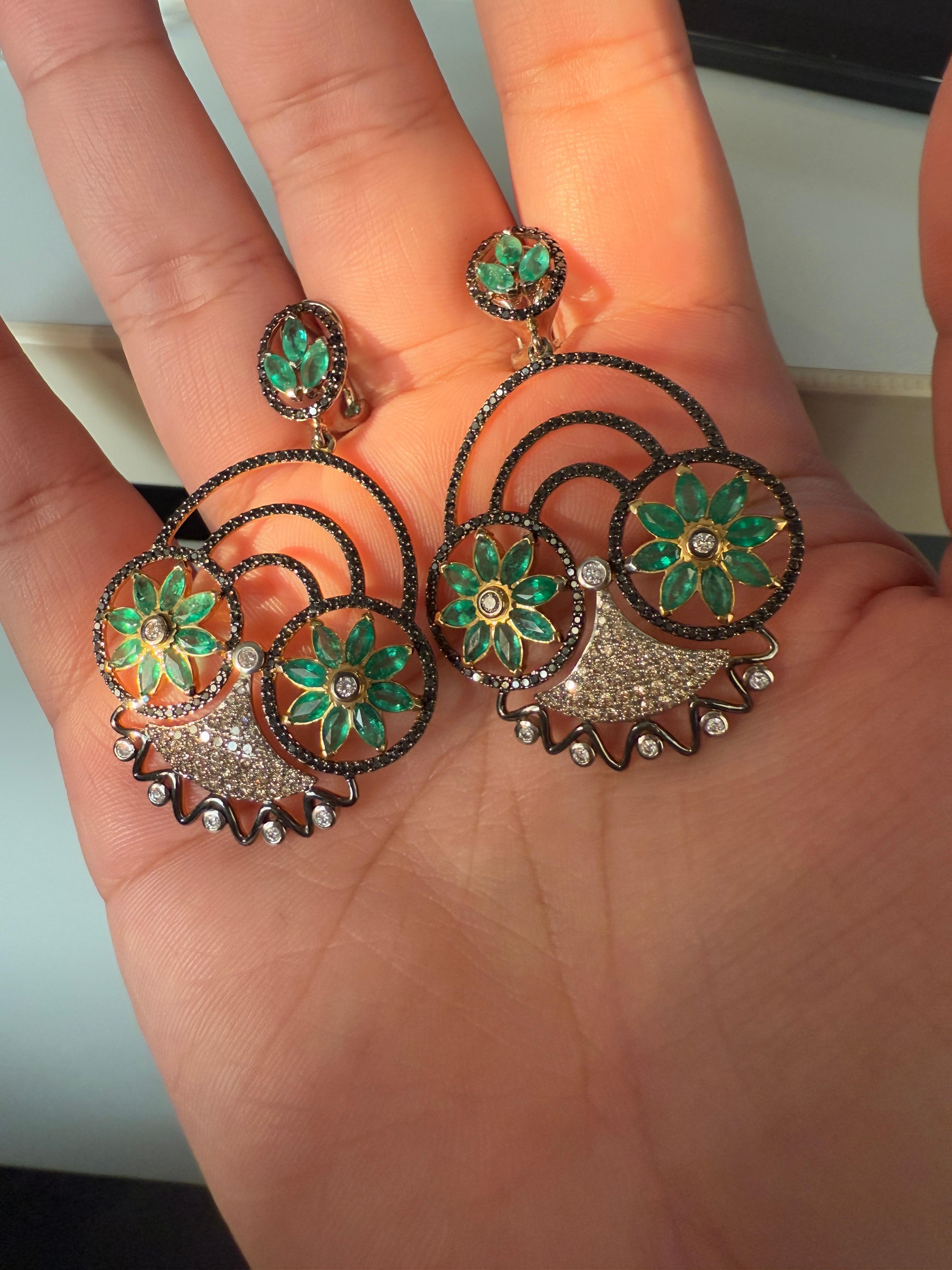 18K White Gold Earrings with Emerald and White, Brown and Black Diamonds For Sale 2