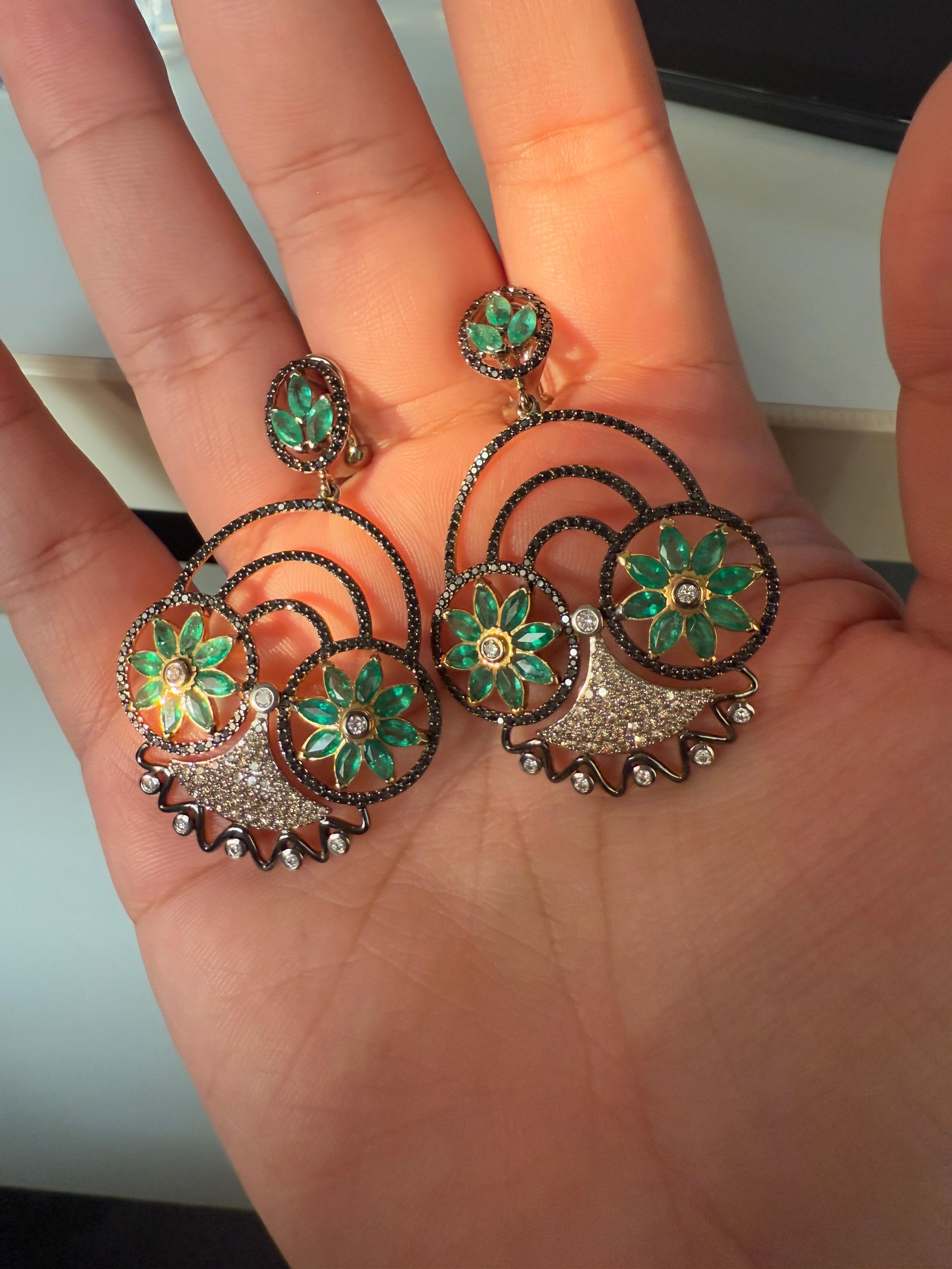 18K White Gold Earrings with Emerald and White, Brown and Black Diamonds For Sale 3