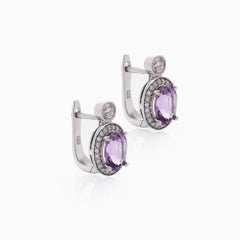 18k White Gold Earrings with Pink-Violet Sapphires – 3.35 ct and Diamonds – 0.60