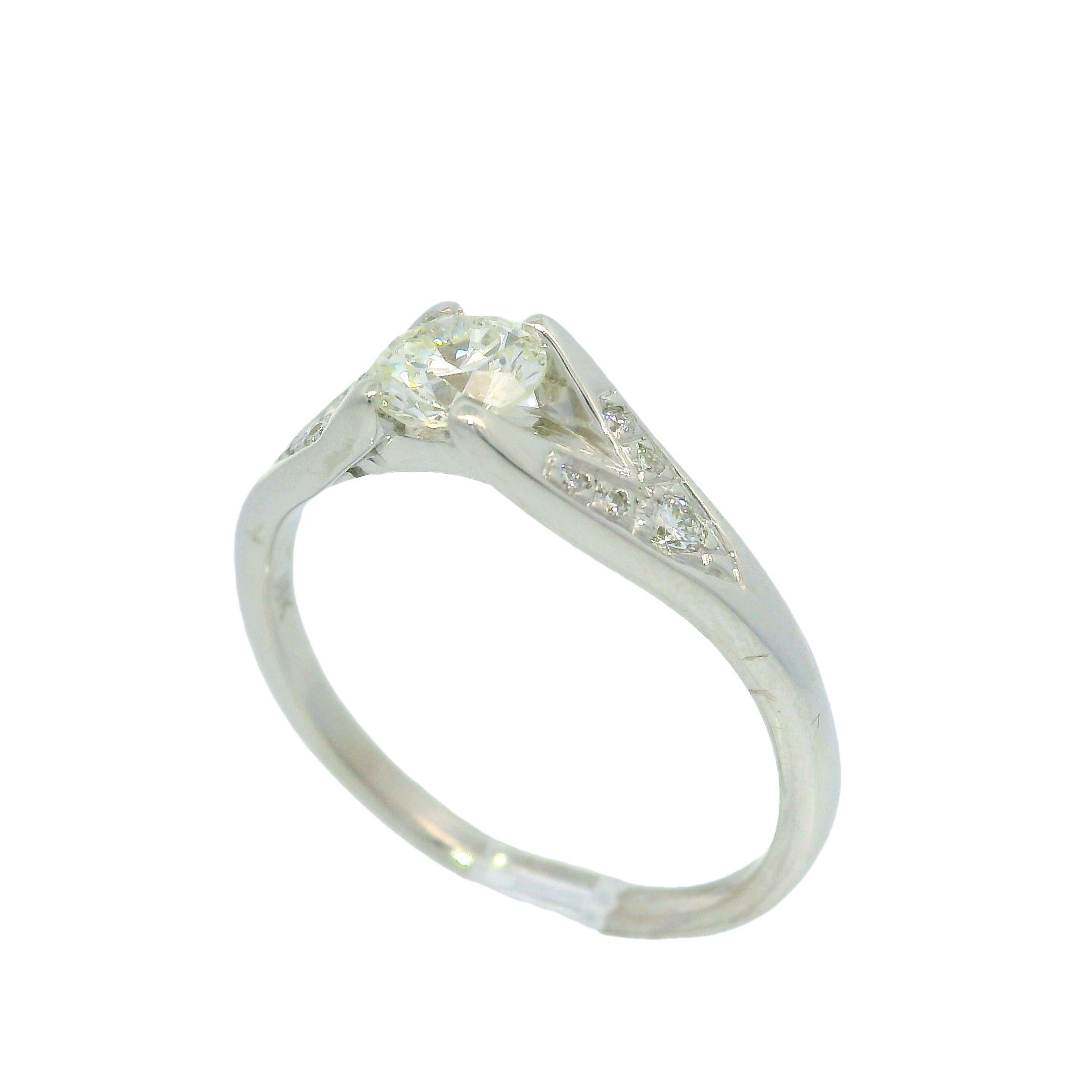 18k White Gold EGL .70ctw Round Brilliant Cut Diamond Solitaire Engagement Ring For Sale 6