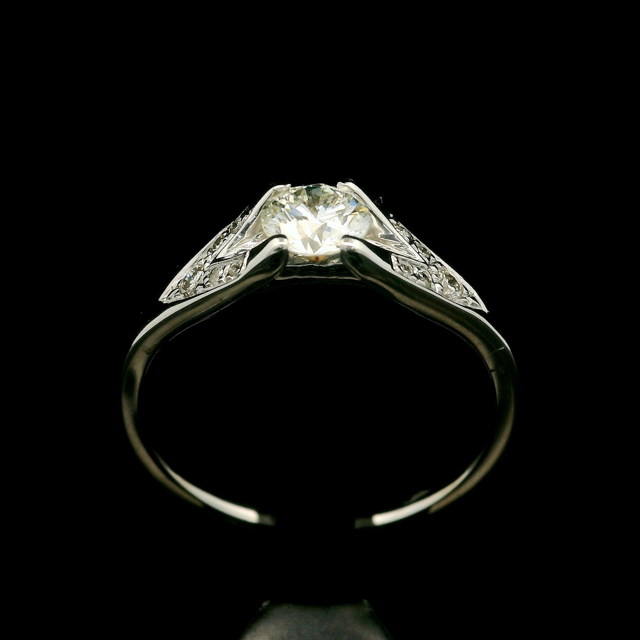 Round Cut 18k White Gold EGL .70ctw Round Brilliant Cut Diamond Solitaire Engagement Ring For Sale