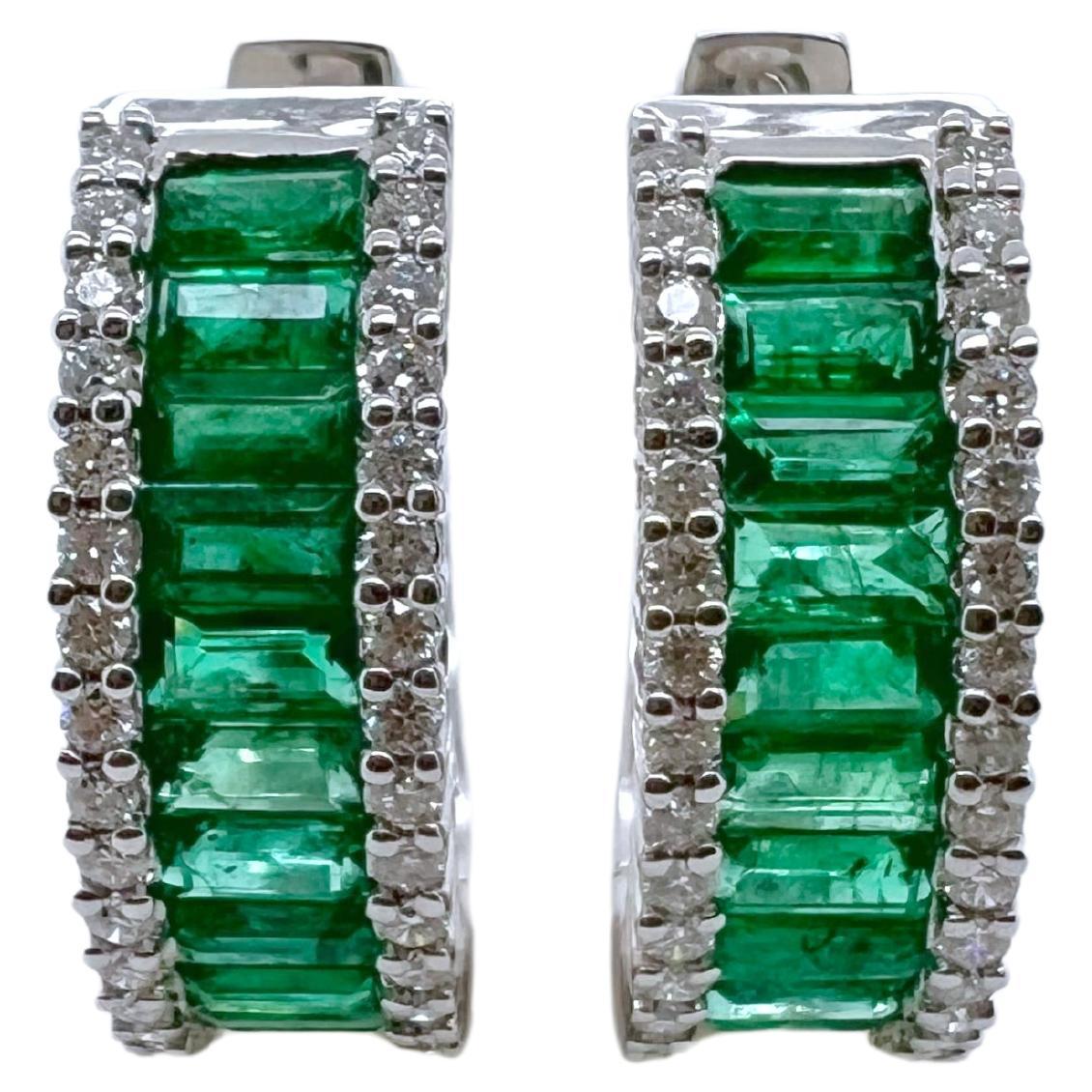Baguette Cut 18k White Gold Emerald and Diamond Hoop Earrings For Sale