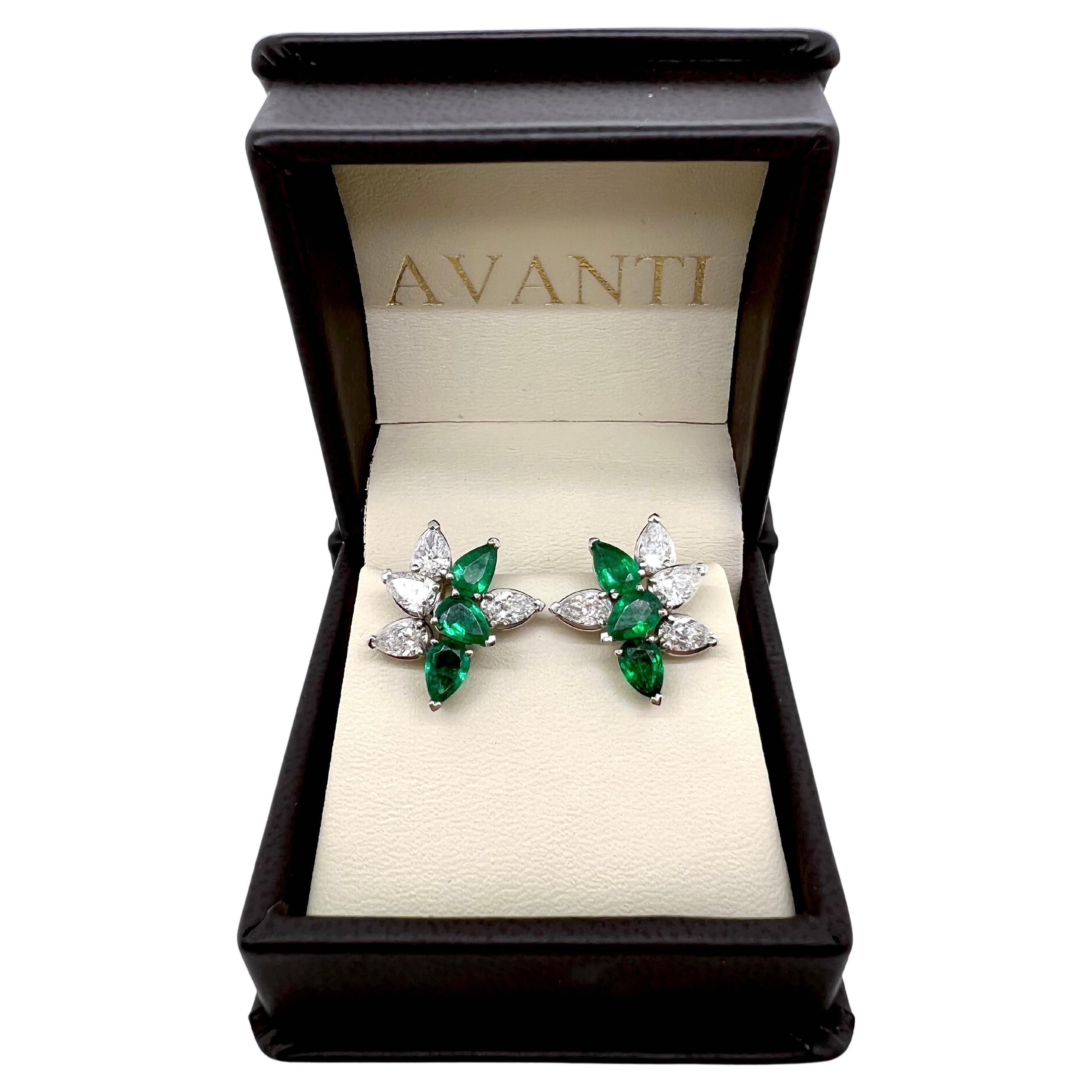 Pear Cut 18k White Gold Emerald and Diamond Pear Shaped Cluster Earrings For Sale