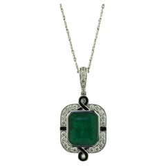 Vintage 18K White Gold Emerald and Diamond Pendant Necklace 