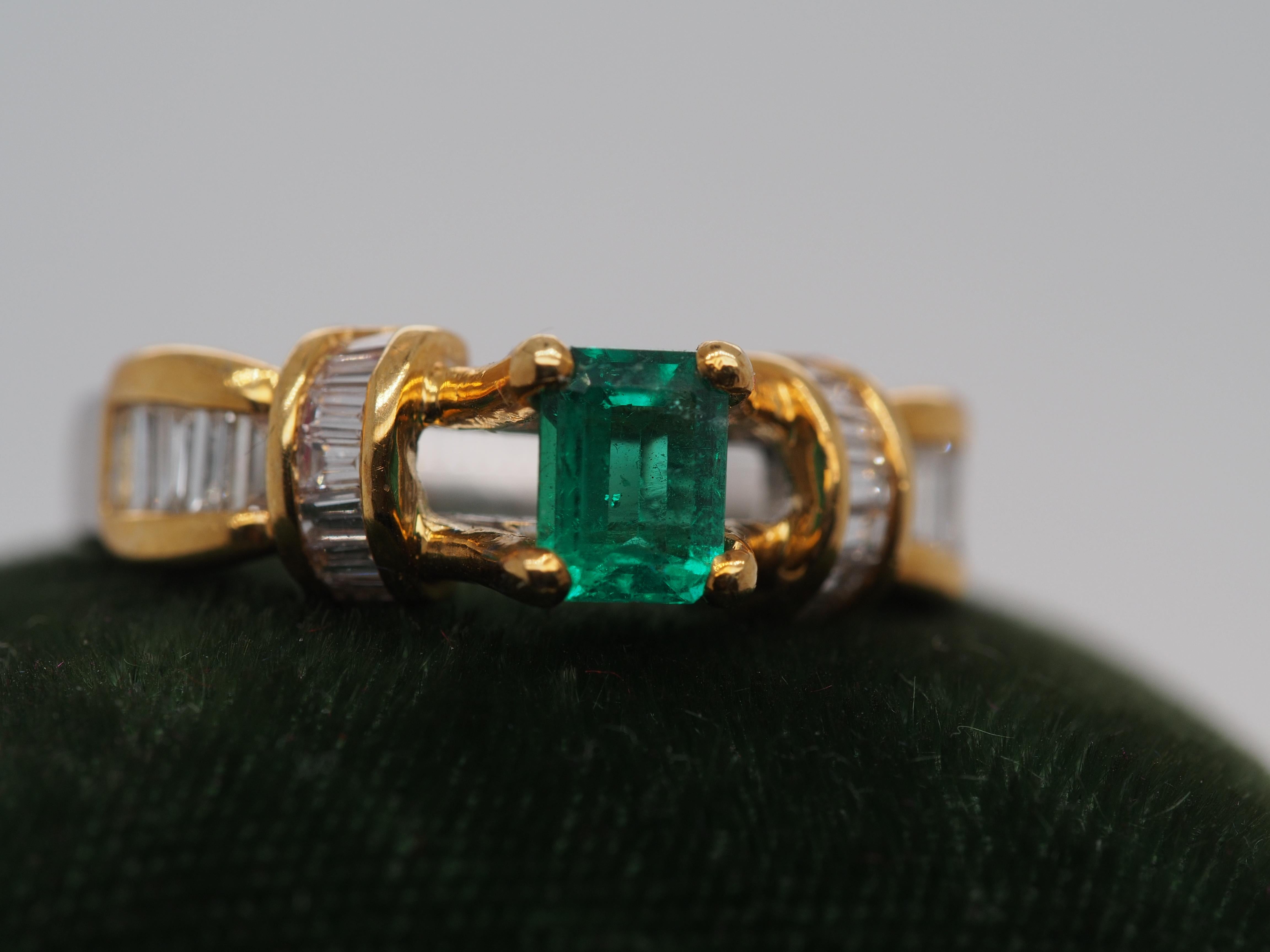 Item Details:
Ring Size: 7.5
Metal Type: 18k White Gold [Hallmarked, and Tested]
Weight: 7.6 grams
‌
Center Stone Details:
.75ct, Emerald (Natural), Green
‌
Diamond Details:
Diamond Weight: .75ct, total weight
Shape: Baguette
Color: E-F
Clarity: