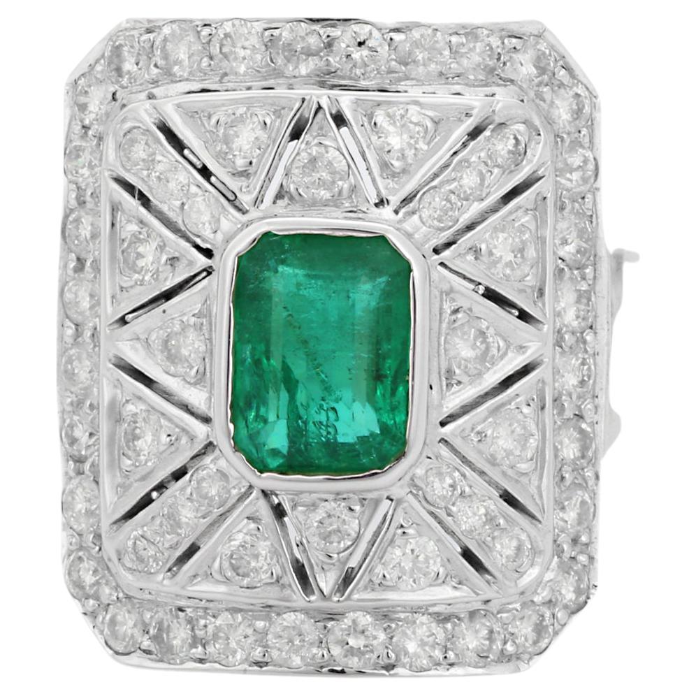 For Sale:  18K White Gold Emerald and Diamond Wedding Ring