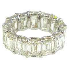 Anillo de oro blanco de 18 quilates con diamantes talla esmeralda 14,03 quilates de peso total con GIA