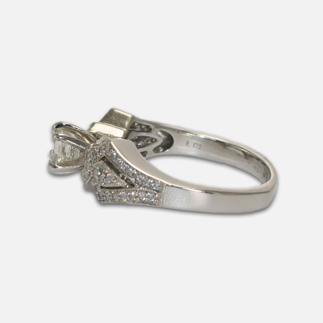 18K White Gold Emerald Cut Diamond Ring 1.00ct For Sale 1