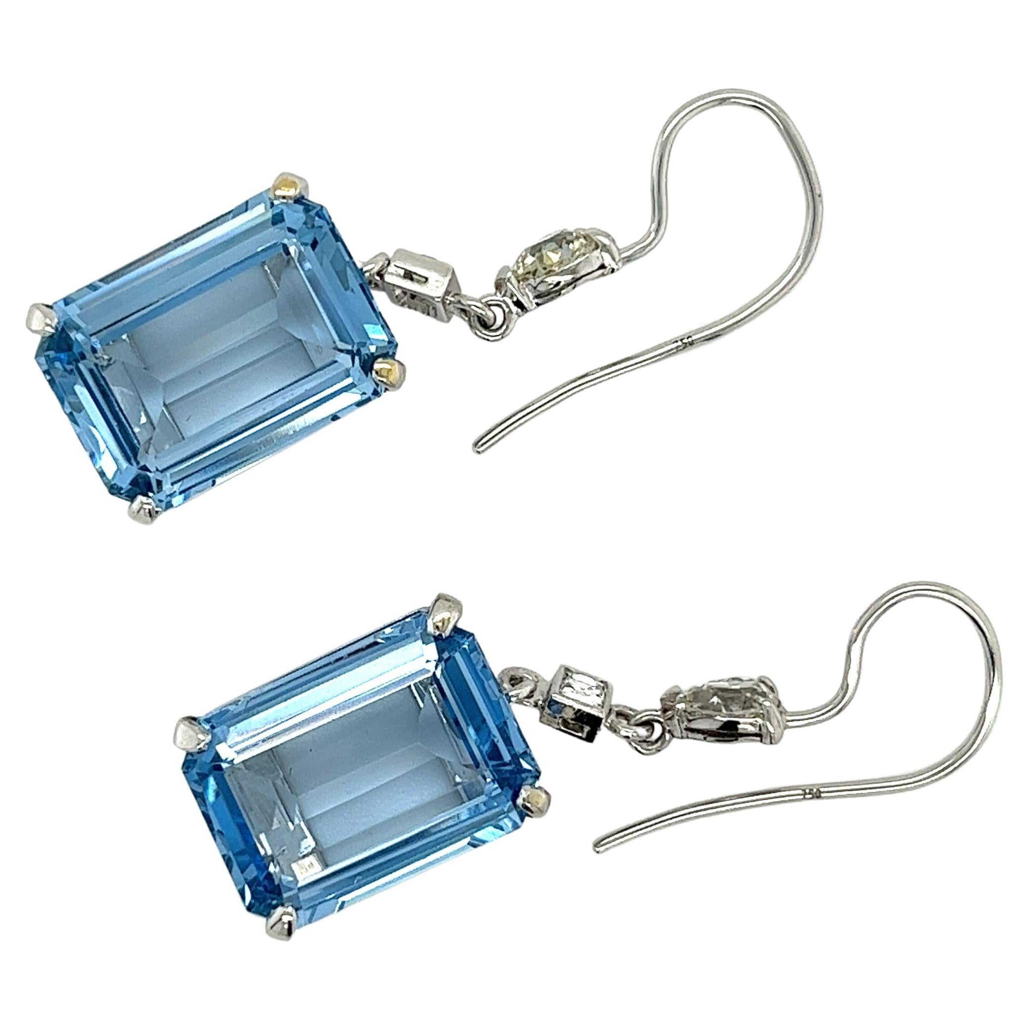 18K White Gold Emerald Cut Spinel and Old Cut Diamond Drop Earrings For Sale