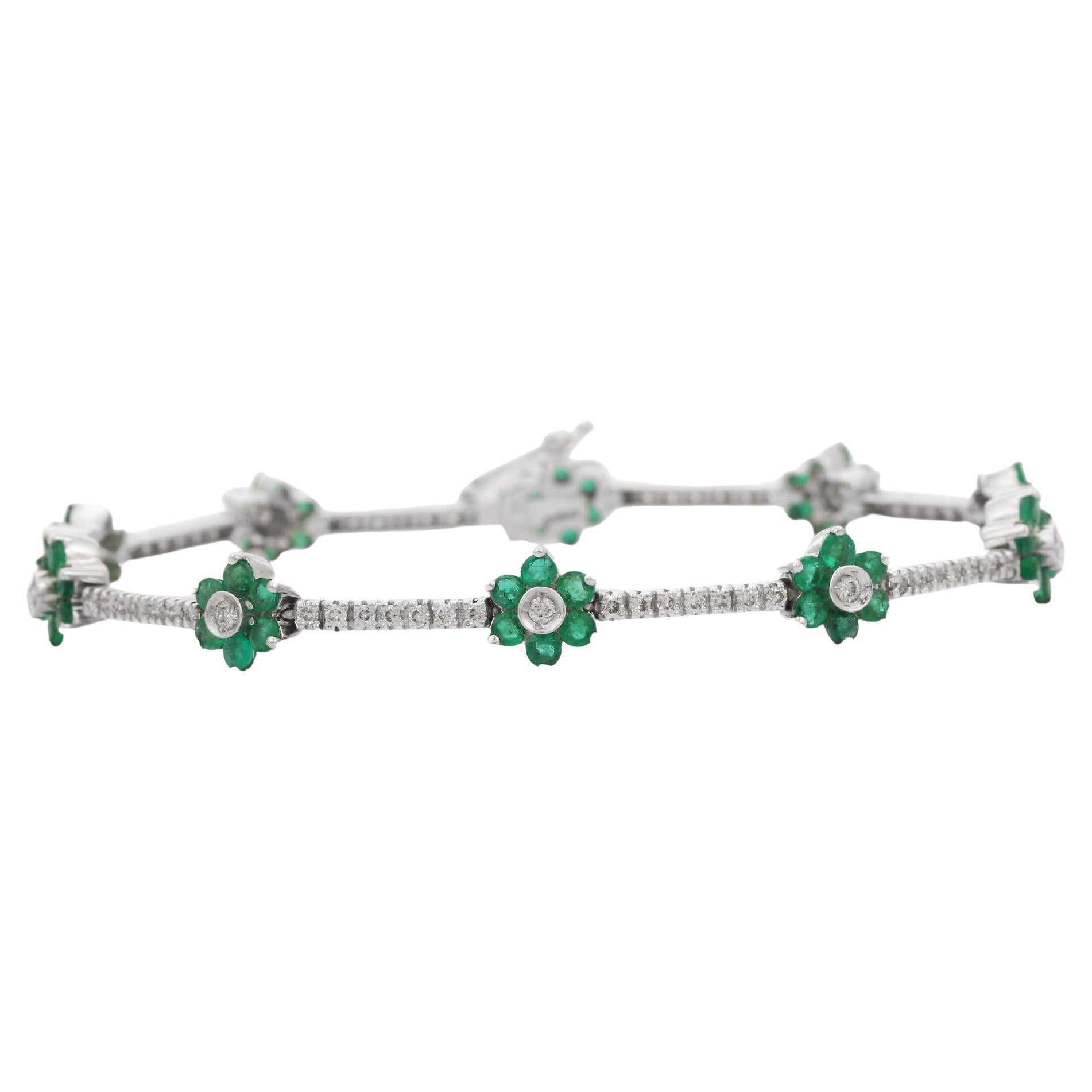 18k Solid White Gold Real Diamond and 12.87 Ct Emerald Flower Bracelet