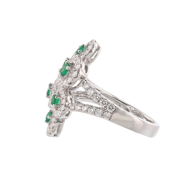 Modern 18K White Gold Emerald Diamond Cocktail Ring For Sale